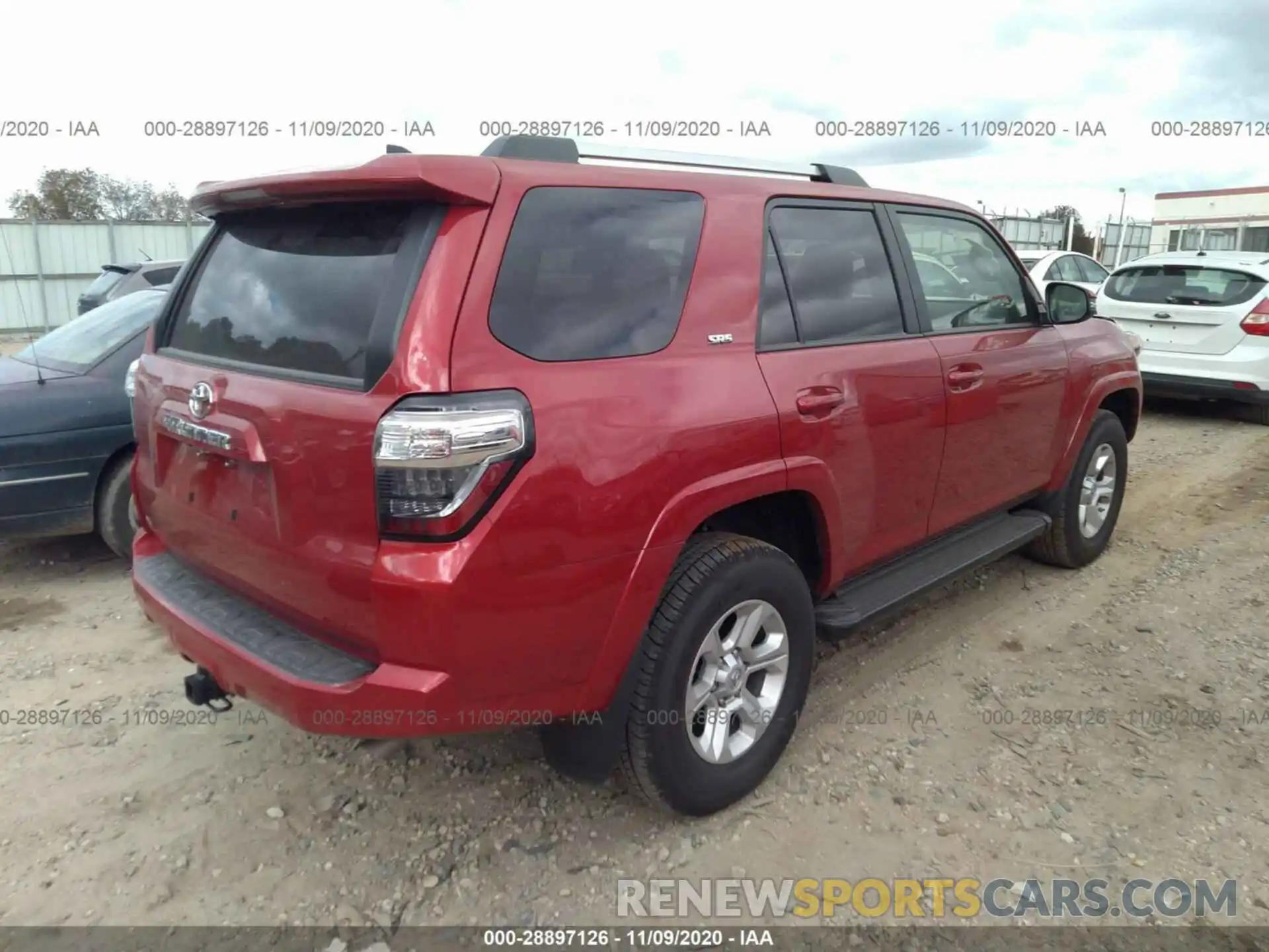 4 Photograph of a damaged car JTEBU5JR6L5775753 TOYOTA 4RUNNER 2020