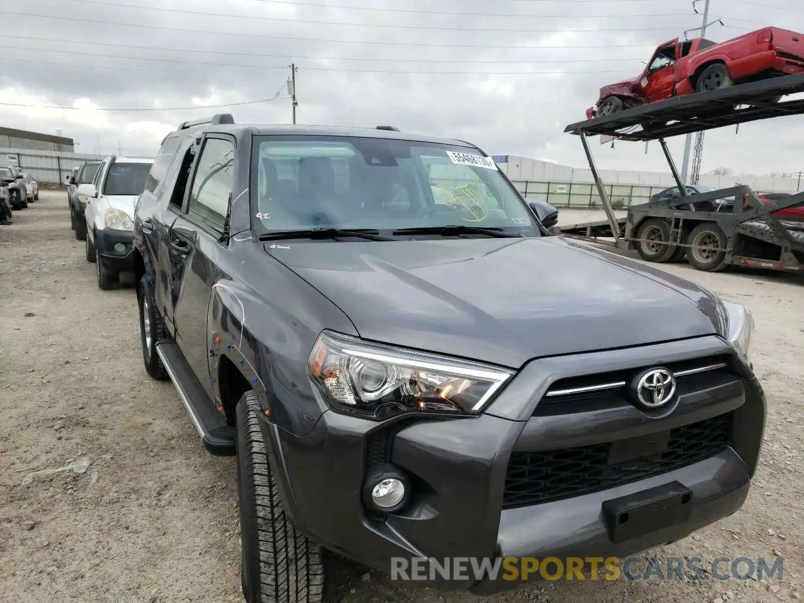 1 Photograph of a damaged car JTEBU5JR6L5779561 TOYOTA 4RUNNER 2020