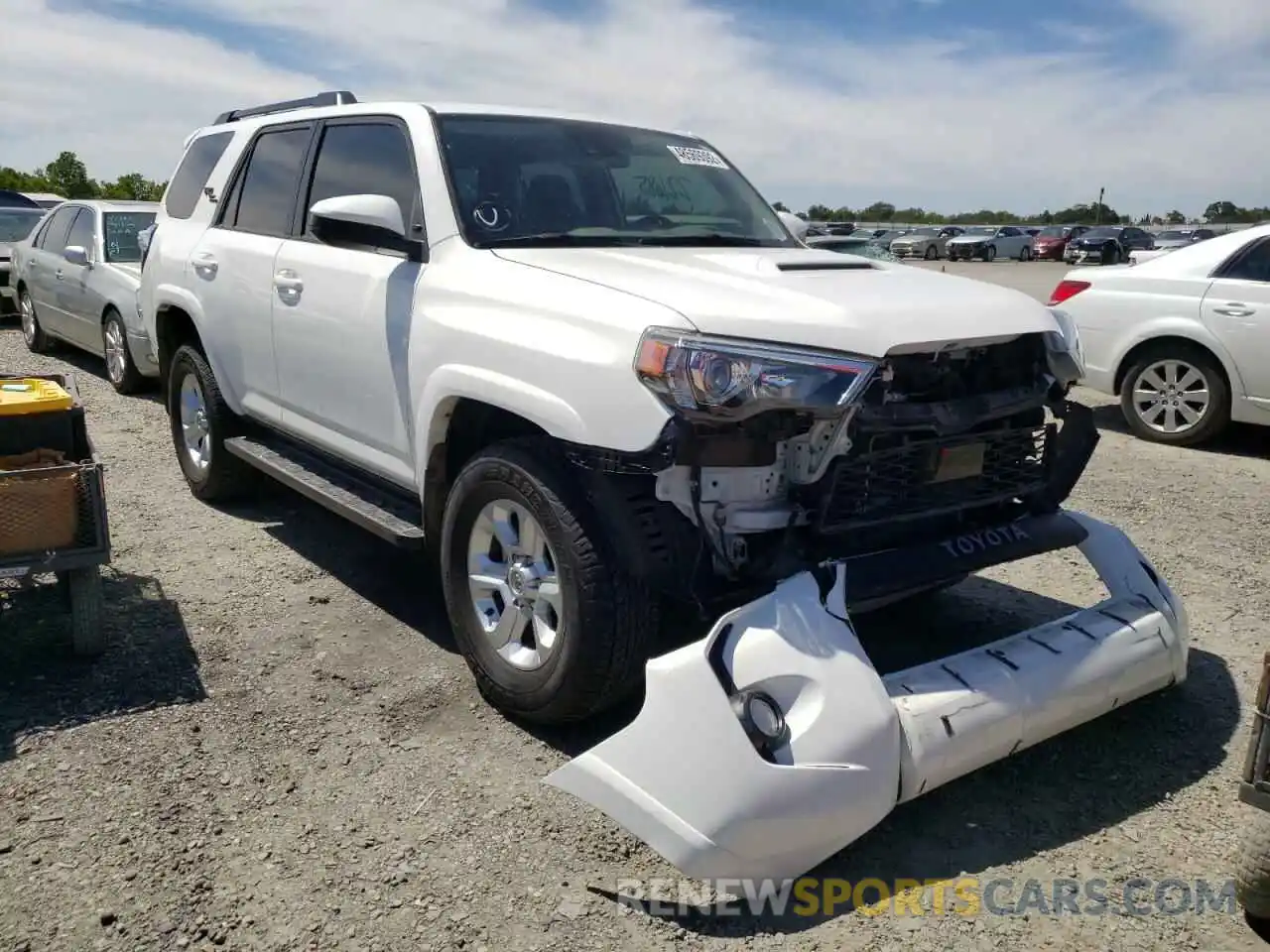 1 Photograph of a damaged car JTEBU5JR6L5784131 TOYOTA 4RUNNER 2020