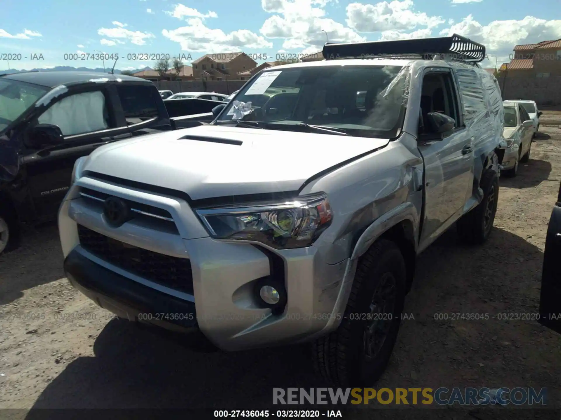 2 Photograph of a damaged car JTEBU5JR6L5784954 TOYOTA 4RUNNER 2020