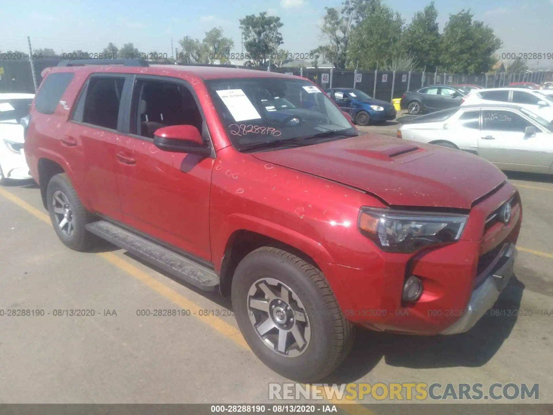 1 Photograph of a damaged car JTEBU5JR6L5788356 TOYOTA 4RUNNER 2020