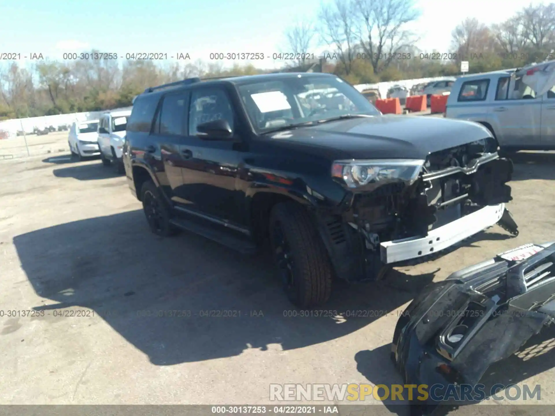 1 Photograph of a damaged car JTEBU5JR6L5789667 TOYOTA 4RUNNER 2020