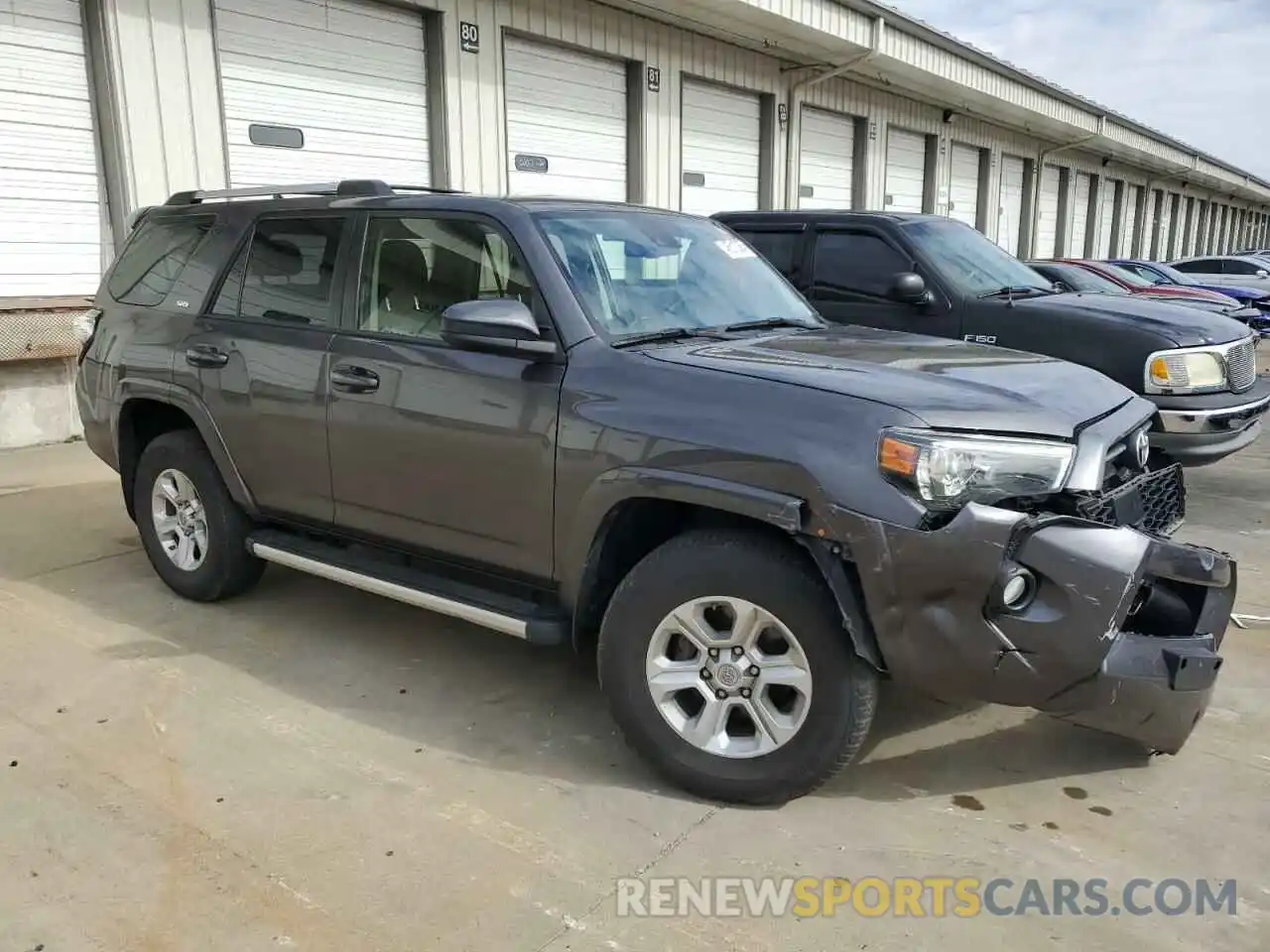 4 Photograph of a damaged car JTEBU5JR6L5789765 TOYOTA 4RUNNER 2020