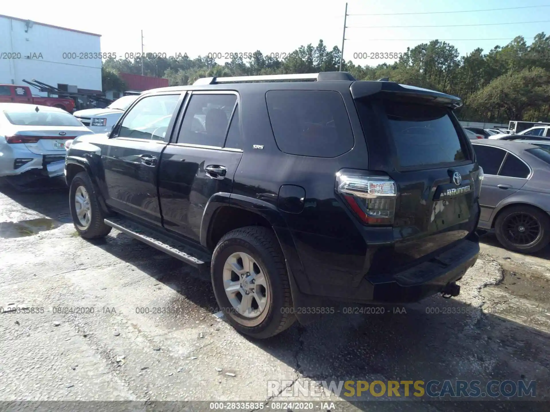 3 Фотография поврежденного автомобиля JTEBU5JR6L5791130 TOYOTA 4RUNNER 2020