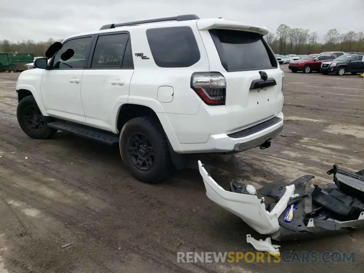 3 Photograph of a damaged car JTEBU5JR6L5791449 TOYOTA 4RUNNER 2020