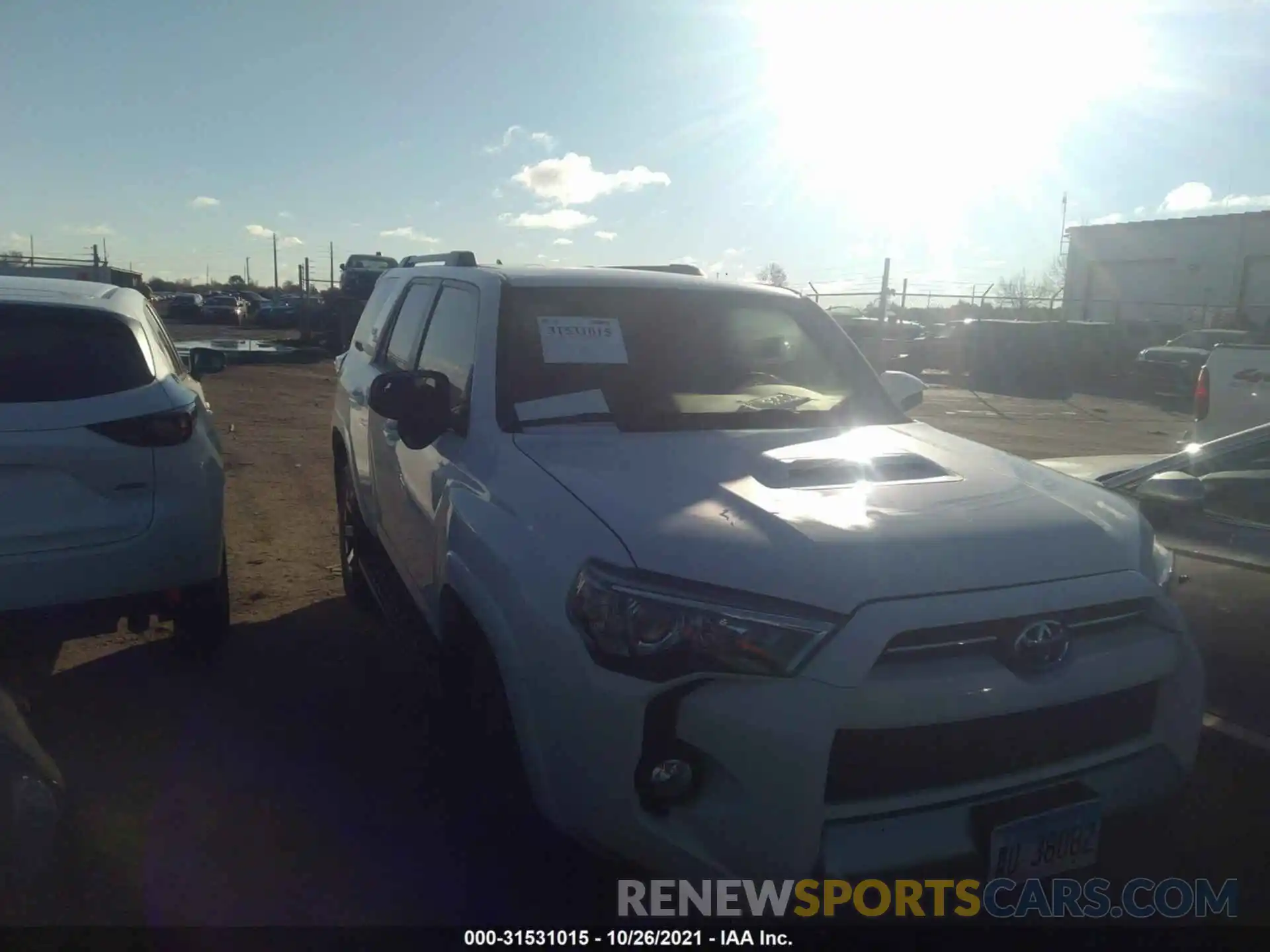 1 Photograph of a damaged car JTEBU5JR6L5798322 TOYOTA 4RUNNER 2020