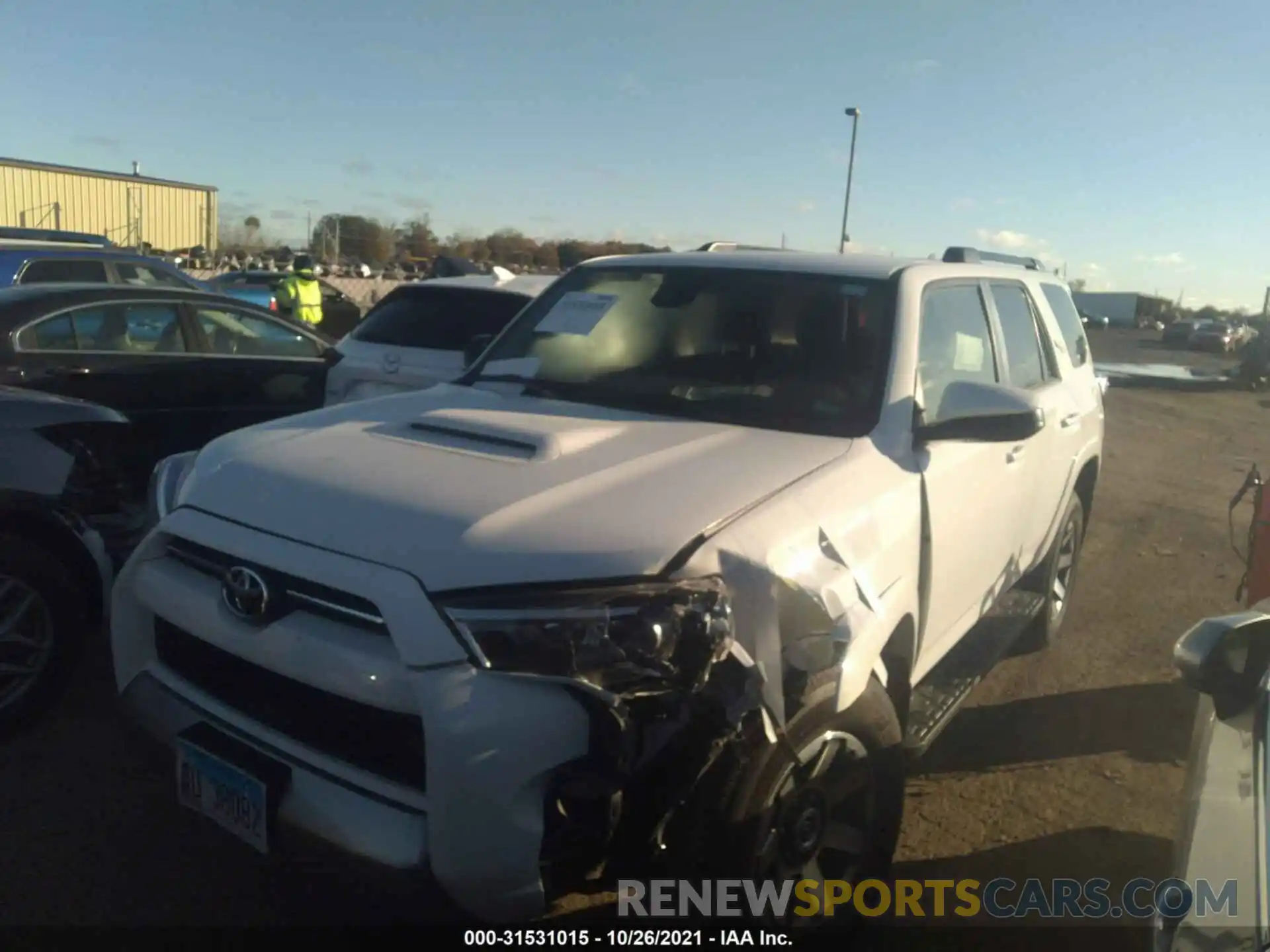 2 Photograph of a damaged car JTEBU5JR6L5798322 TOYOTA 4RUNNER 2020