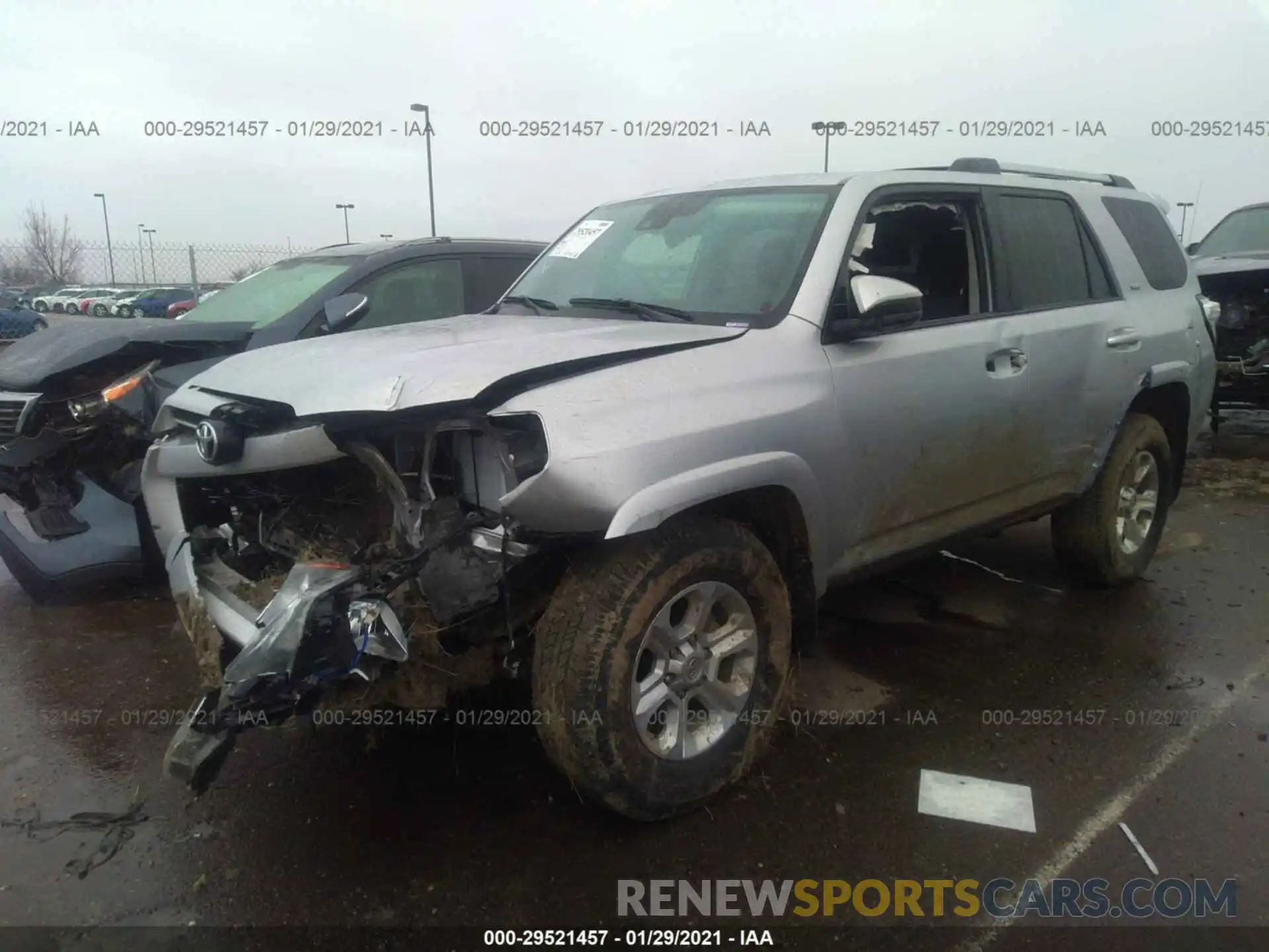 2 Photograph of a damaged car JTEBU5JR6L5799180 TOYOTA 4RUNNER 2020