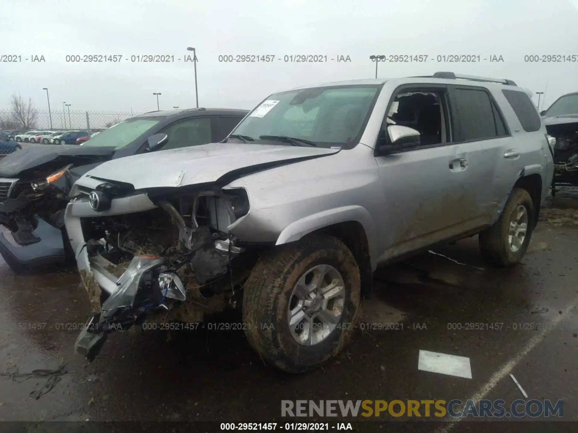 2 Фотография поврежденного автомобиля JTEBU5JR6L5799180 TOYOTA 4RUNNER 2020