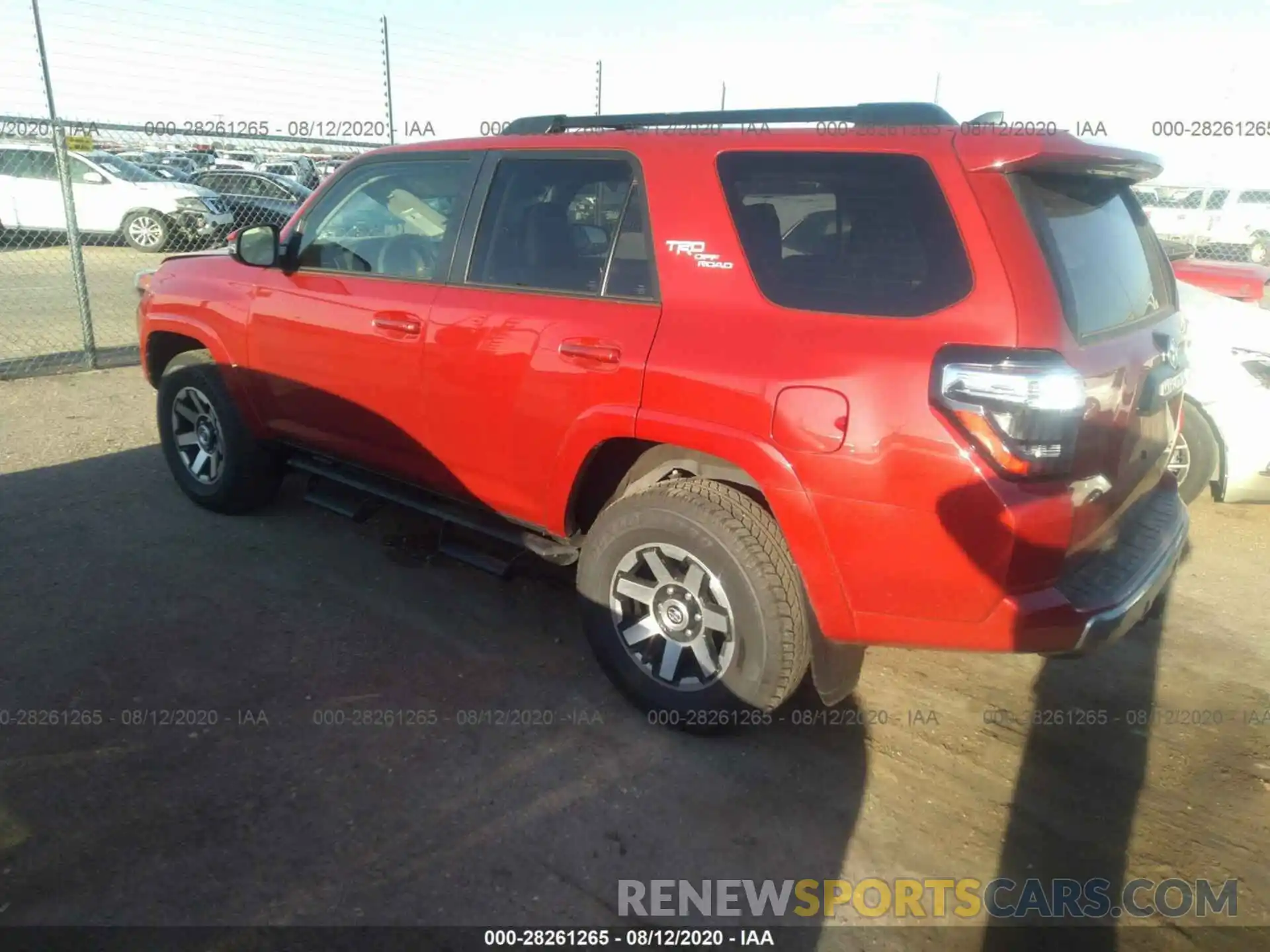 3 Photograph of a damaged car JTEBU5JR6L5809724 TOYOTA 4RUNNER 2020