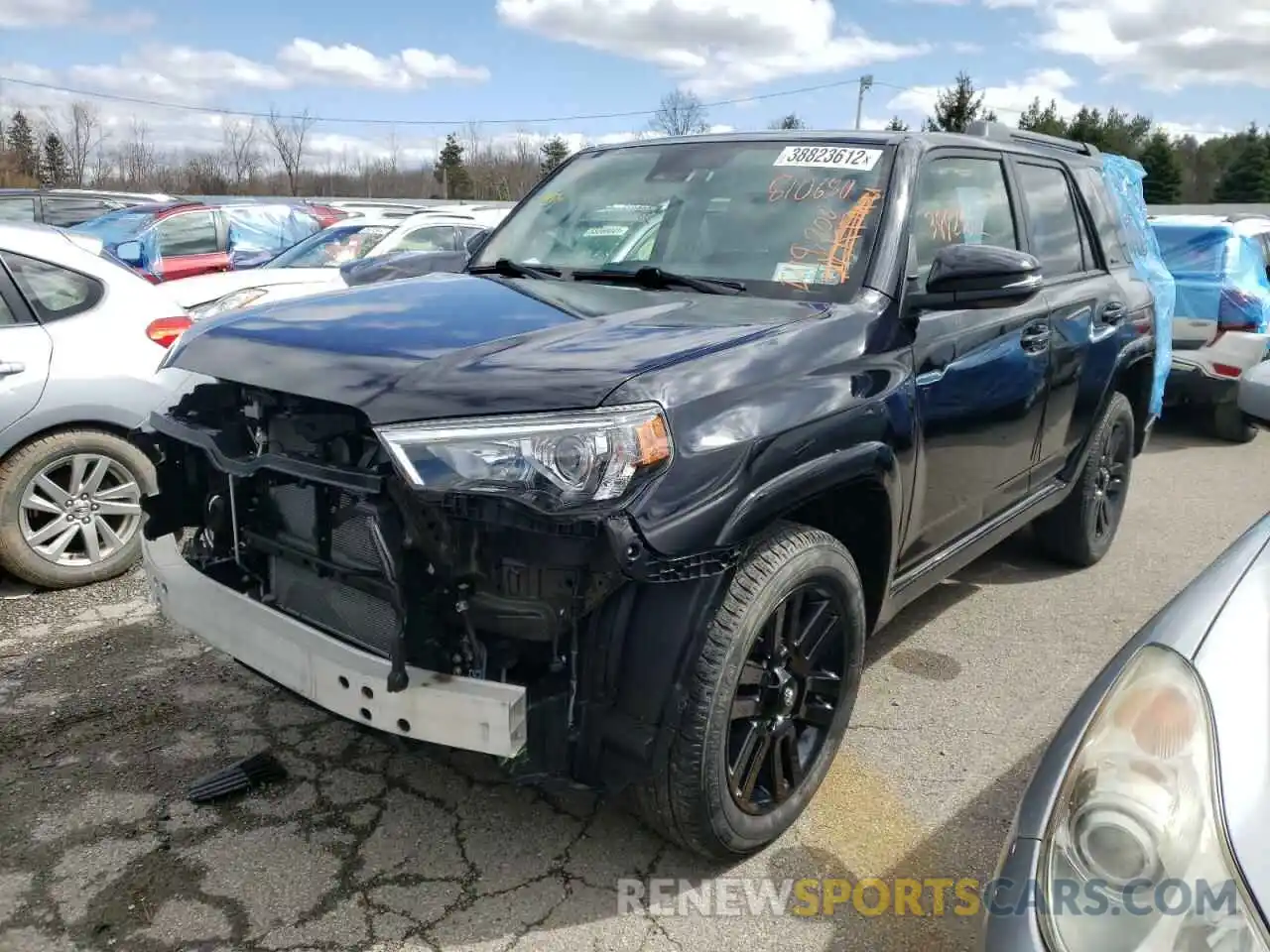 2 Photograph of a damaged car JTEBU5JR6L5810680 TOYOTA 4RUNNER 2020