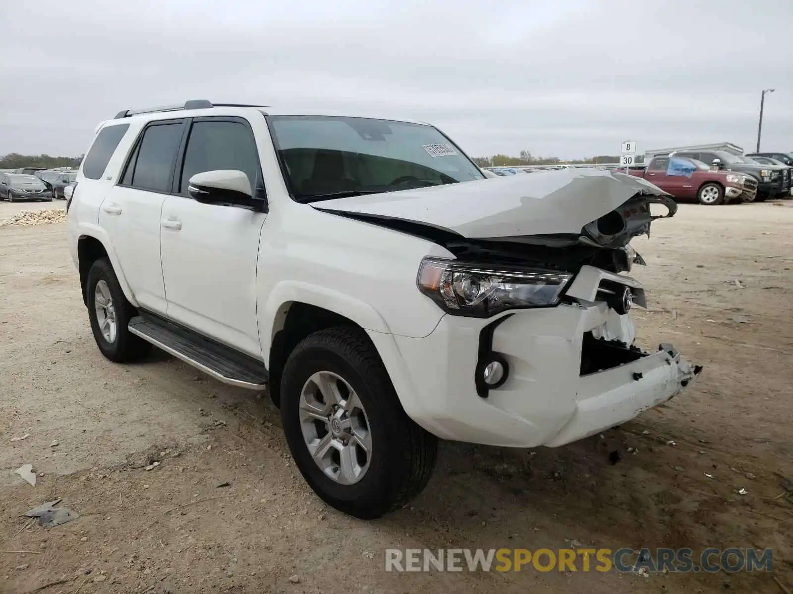 1 Photograph of a damaged car JTEBU5JR6L5822862 TOYOTA 4RUNNER 2020