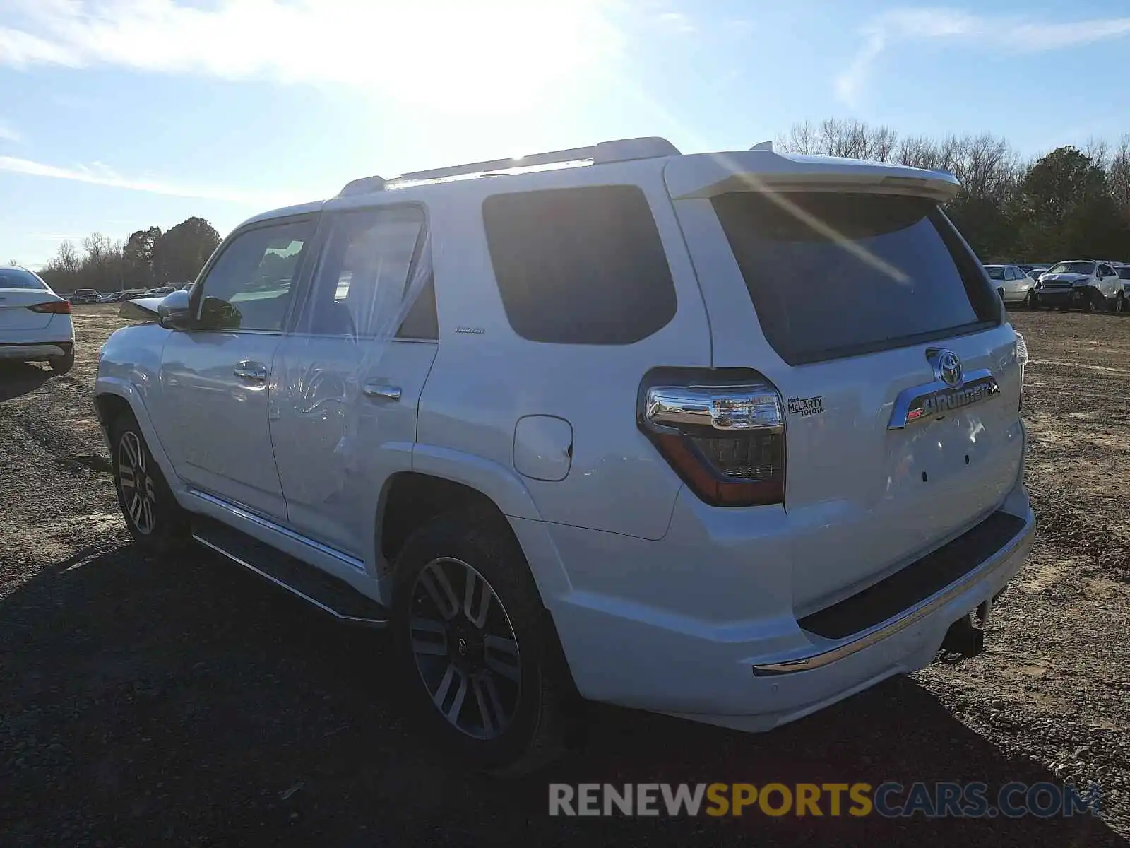 3 Photograph of a damaged car JTEBU5JR6L5822876 TOYOTA 4RUNNER 2020