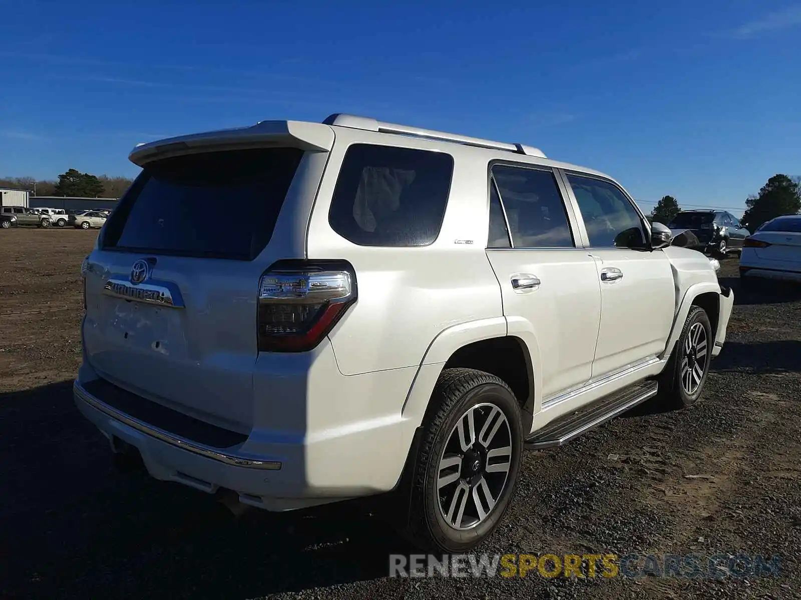 4 Photograph of a damaged car JTEBU5JR6L5822876 TOYOTA 4RUNNER 2020