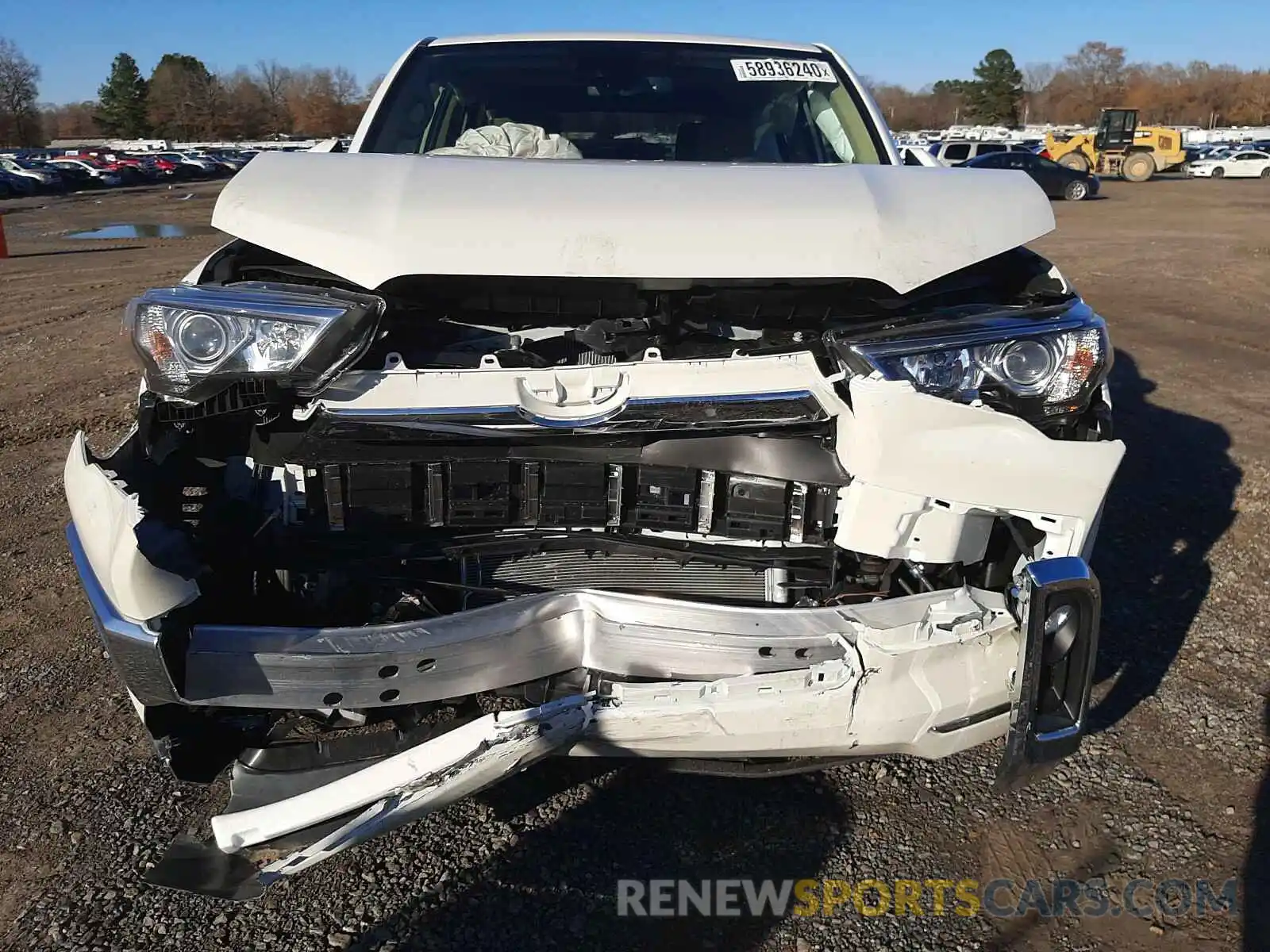 9 Photograph of a damaged car JTEBU5JR6L5822876 TOYOTA 4RUNNER 2020