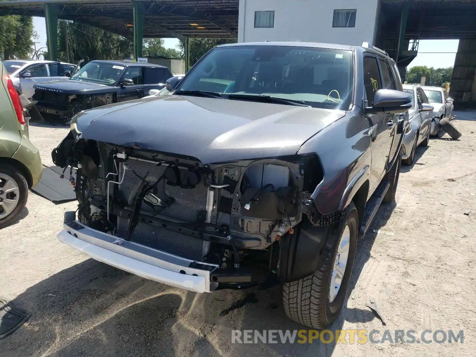 9 Photograph of a damaged car JTEBU5JR6L5827267 TOYOTA 4RUNNER 2020