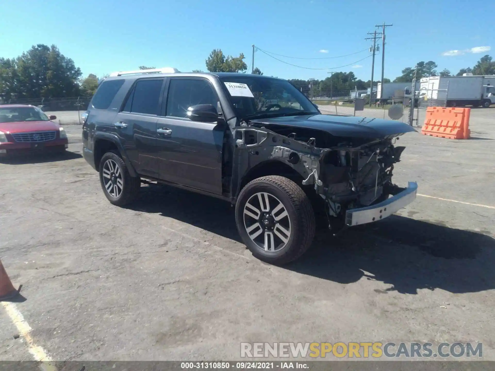 1 Photograph of a damaged car JTEBU5JR6L5831268 TOYOTA 4RUNNER 2020