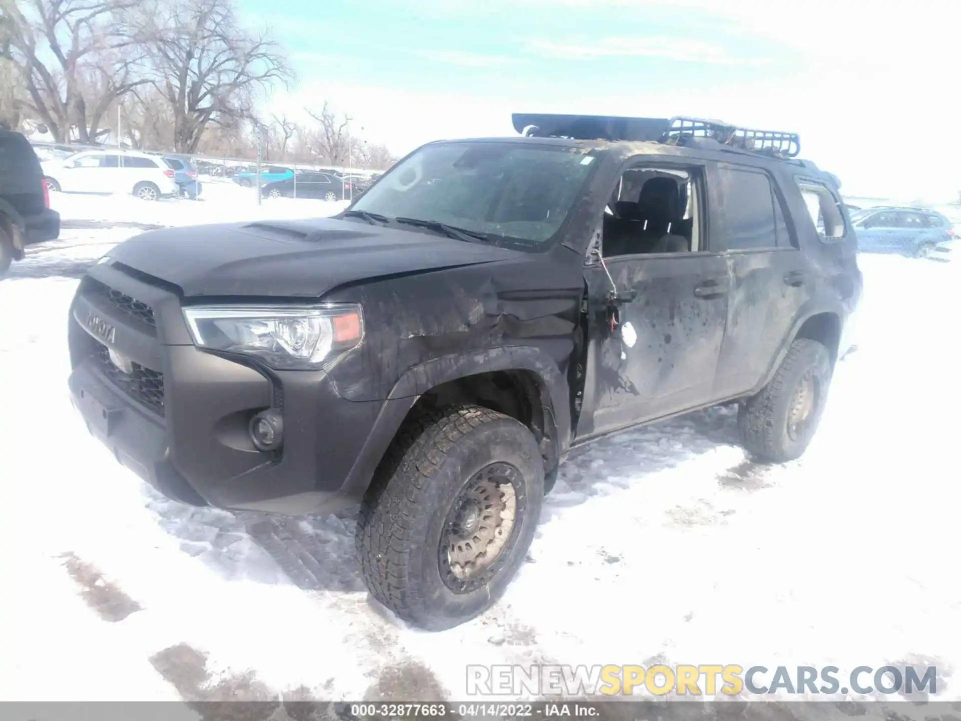 2 Photograph of a damaged car JTEBU5JR6L5835241 TOYOTA 4RUNNER 2020