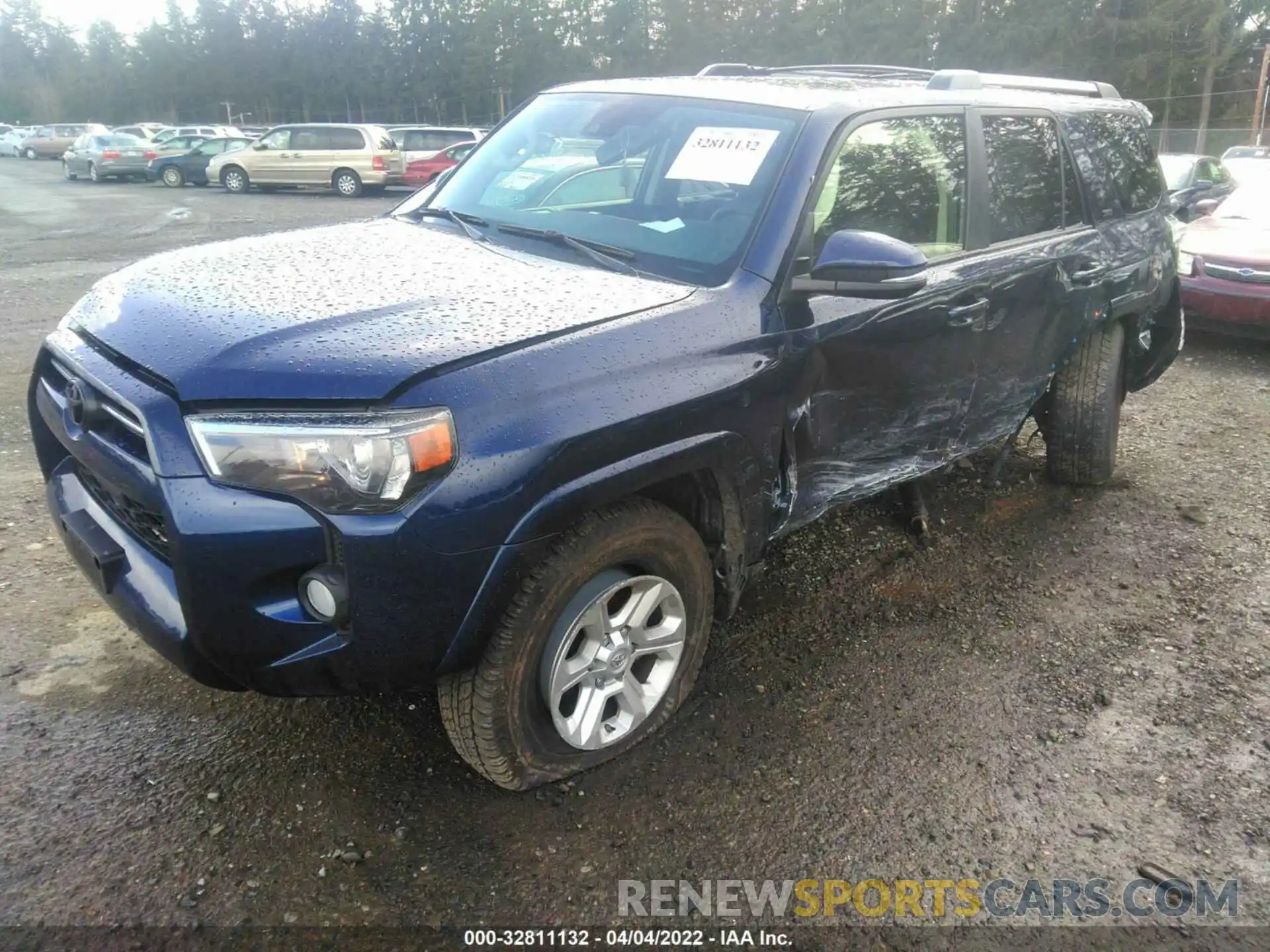 2 Photograph of a damaged car JTEBU5JR6L5837667 TOYOTA 4RUNNER 2020