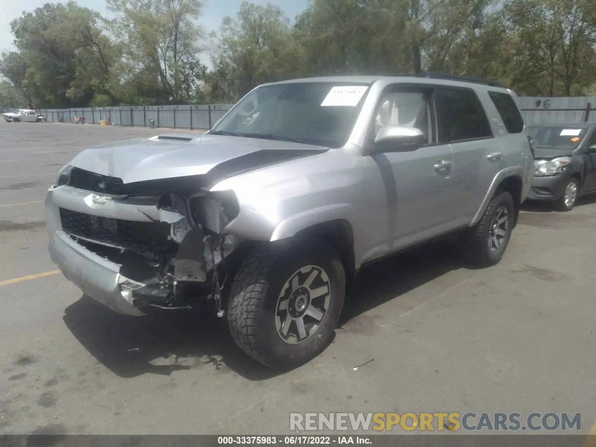 2 Photograph of a damaged car JTEBU5JR7L5742227 TOYOTA 4RUNNER 2020