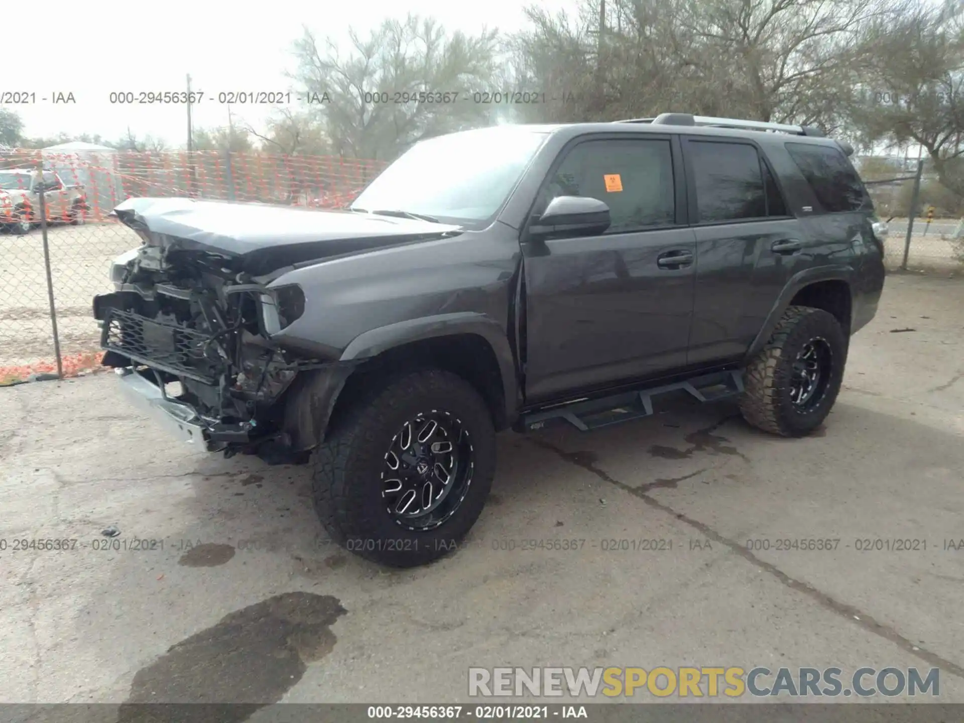 2 Photograph of a damaged car JTEBU5JR7L5745595 TOYOTA 4RUNNER 2020