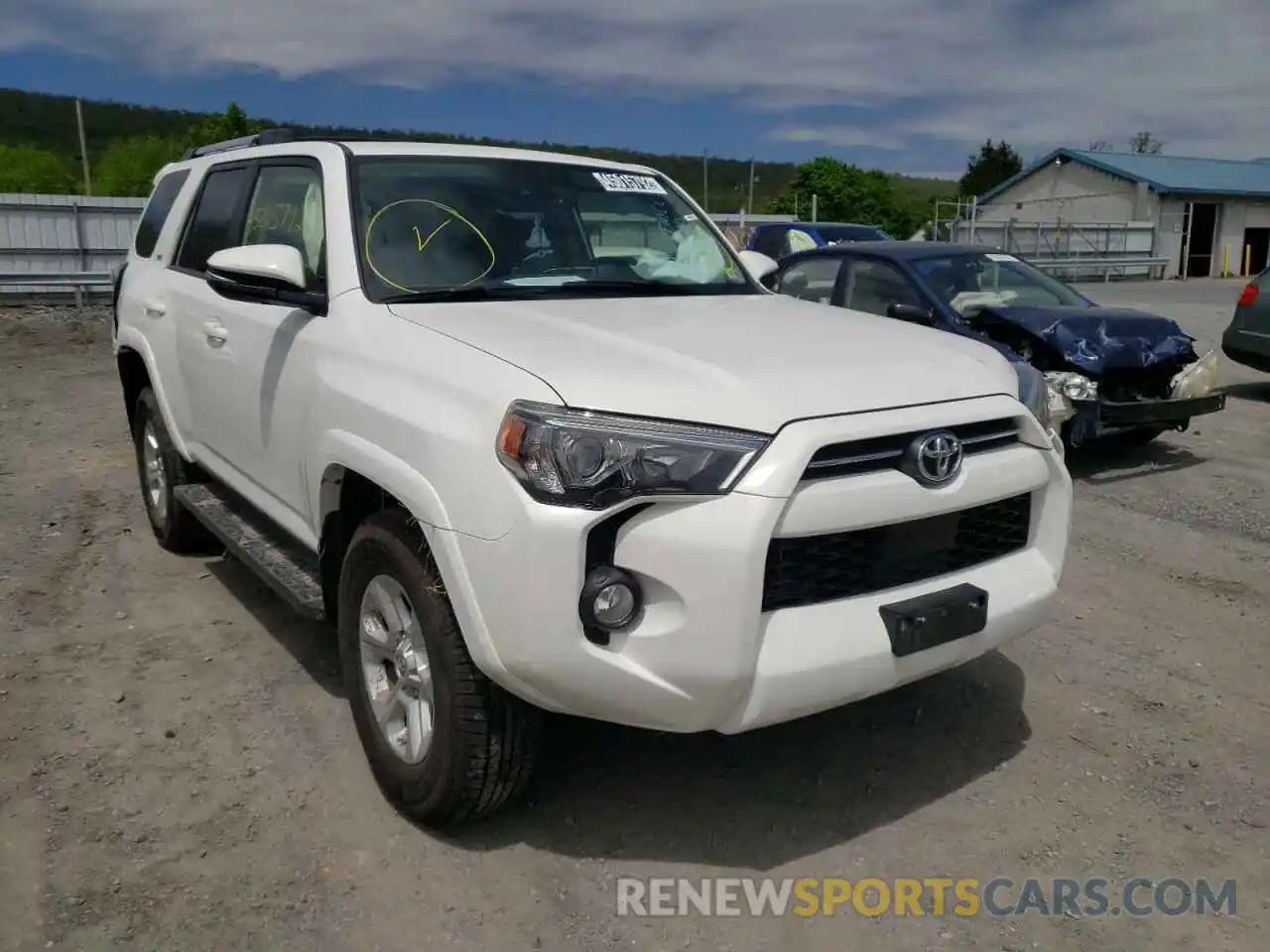 1 Photograph of a damaged car JTEBU5JR7L5745872 TOYOTA 4RUNNER 2020