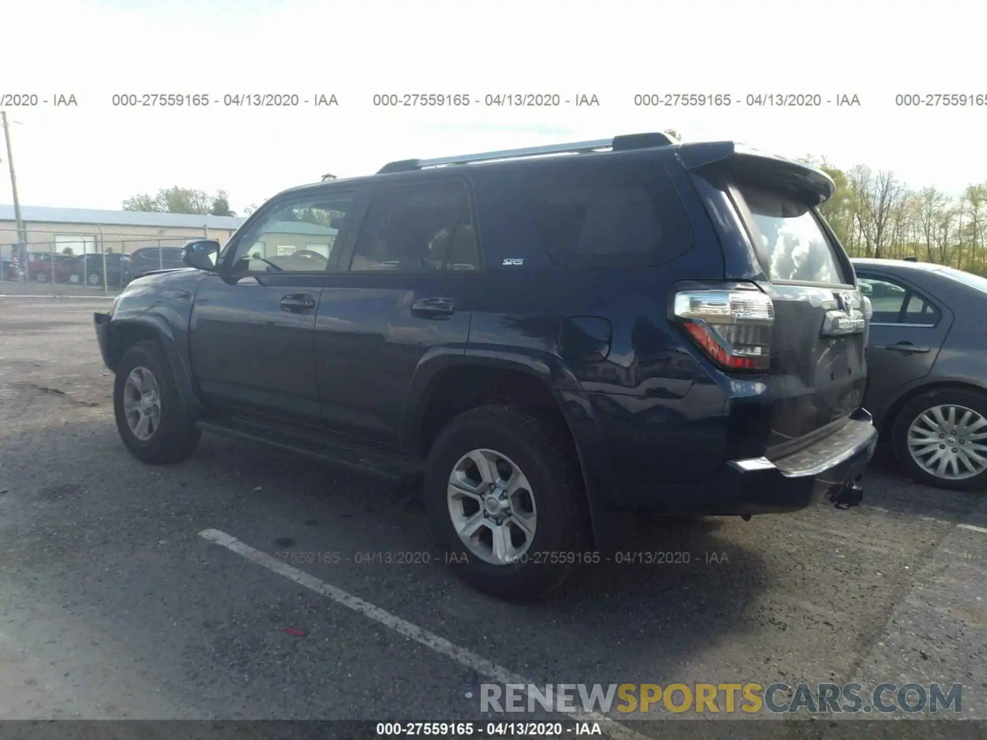 3 Photograph of a damaged car JTEBU5JR7L5746455 TOYOTA 4RUNNER 2020