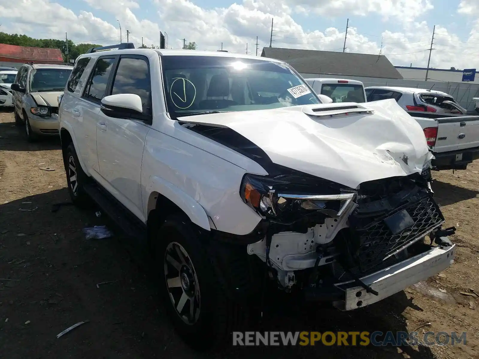 1 Photograph of a damaged car JTEBU5JR7L5750361 TOYOTA 4RUNNER 2020