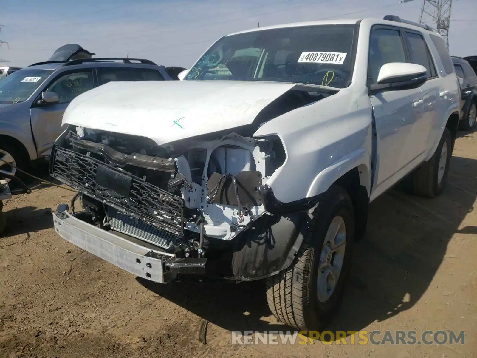 2 Photograph of a damaged car JTEBU5JR7L5756709 TOYOTA 4RUNNER 2020