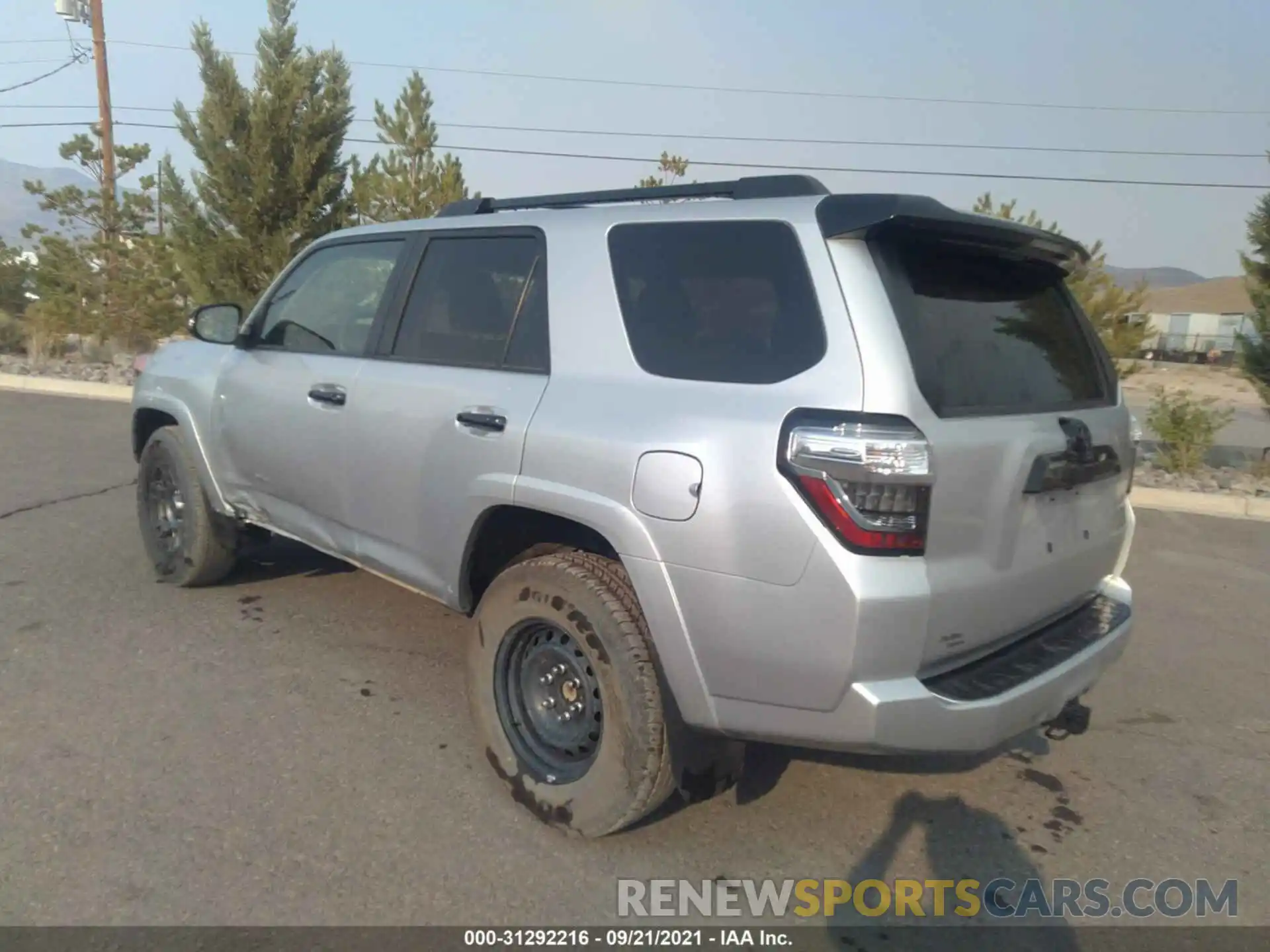 3 Photograph of a damaged car JTEBU5JR7L5759092 TOYOTA 4RUNNER 2020