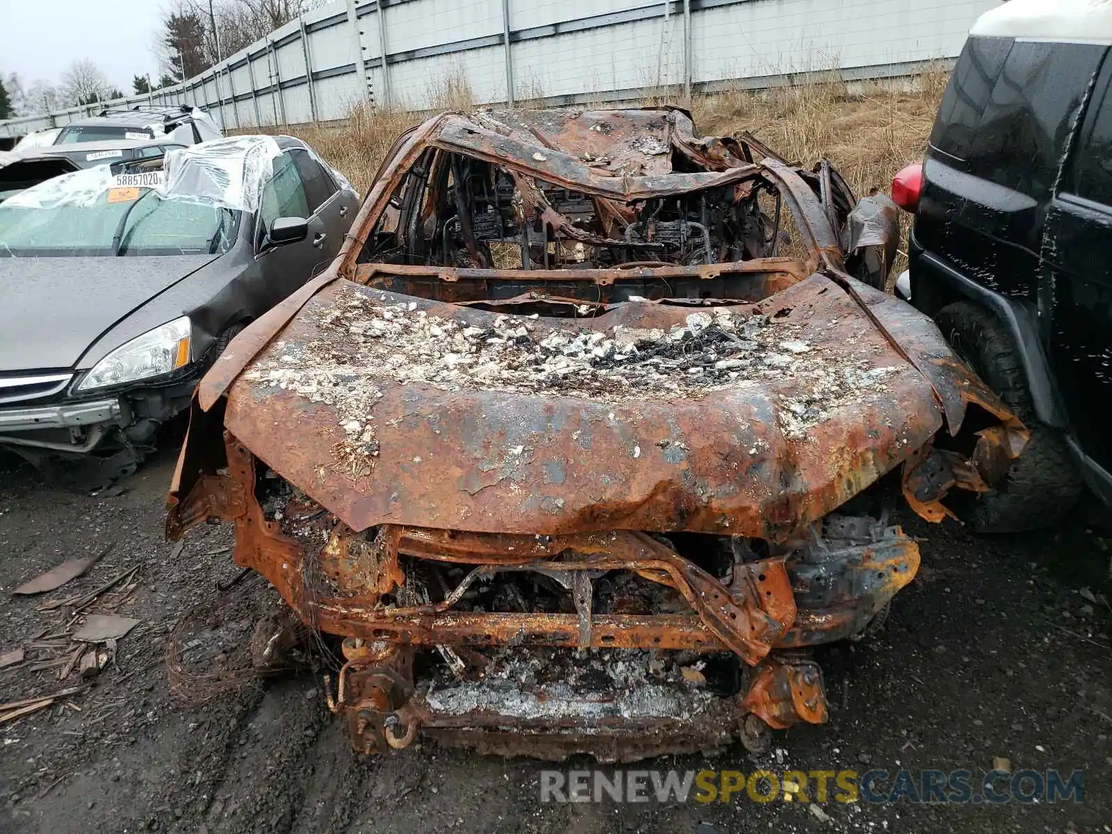 7 Photograph of a damaged car JTEBU5JR7L5764308 TOYOTA 4RUNNER 2020