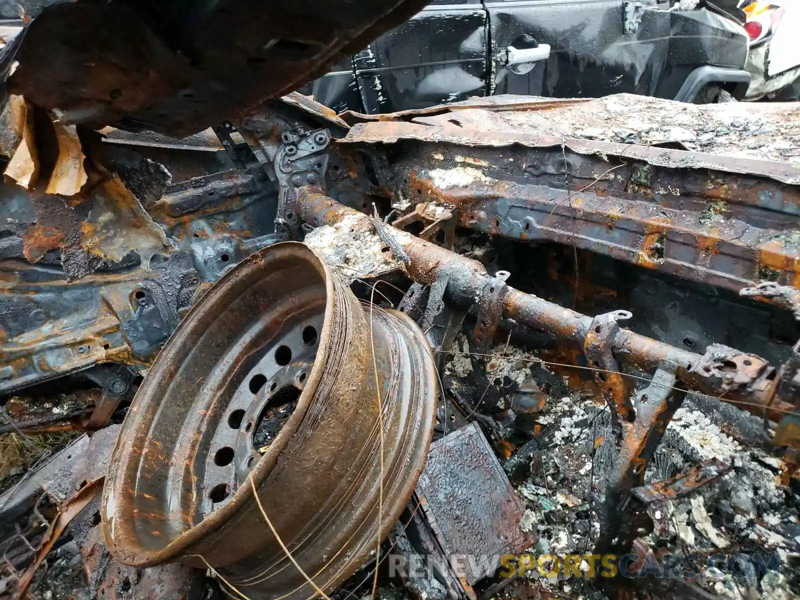 8 Photograph of a damaged car JTEBU5JR7L5764308 TOYOTA 4RUNNER 2020