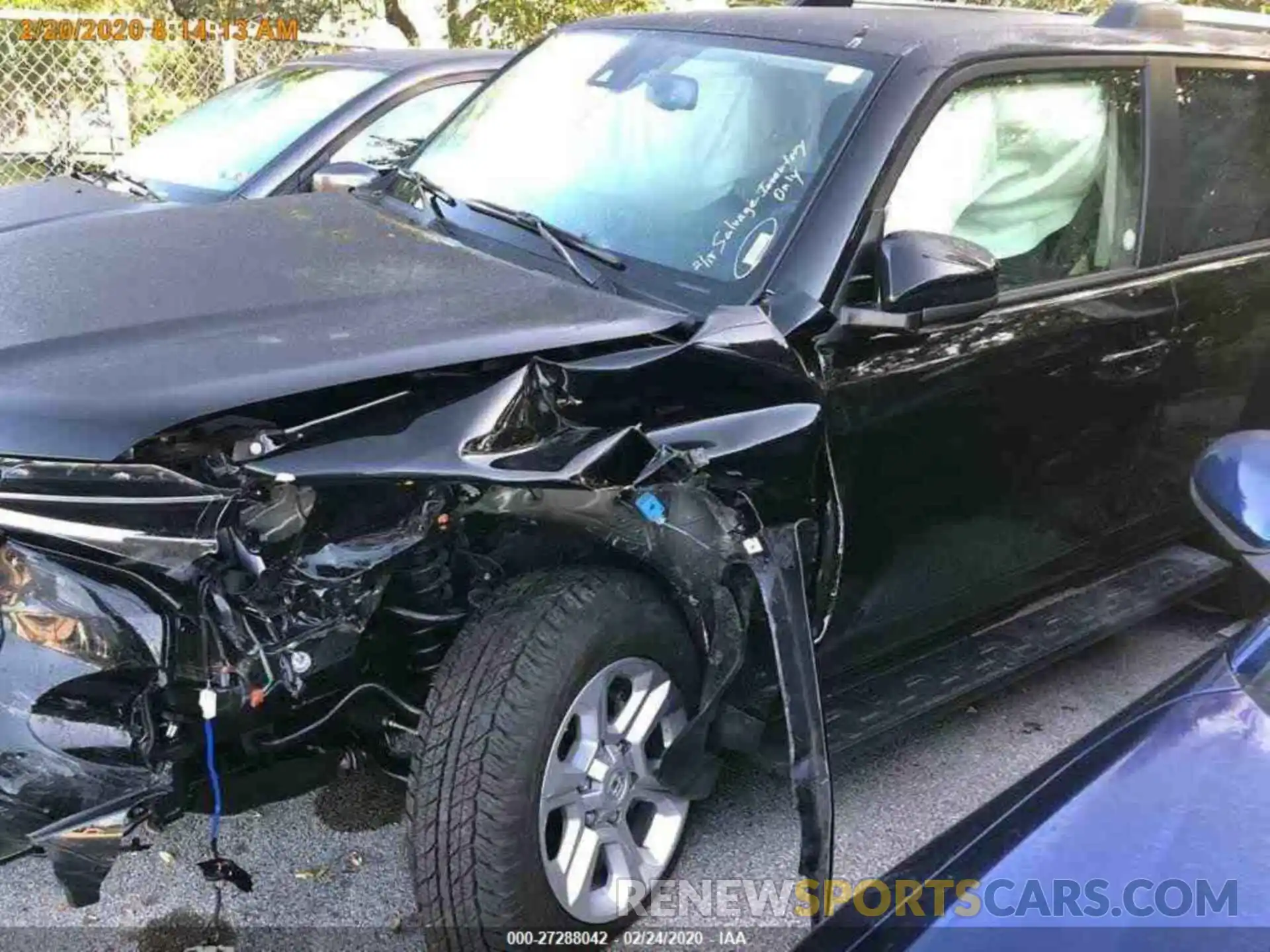 12 Photograph of a damaged car JTEBU5JR7L5768424 TOYOTA 4RUNNER 2020