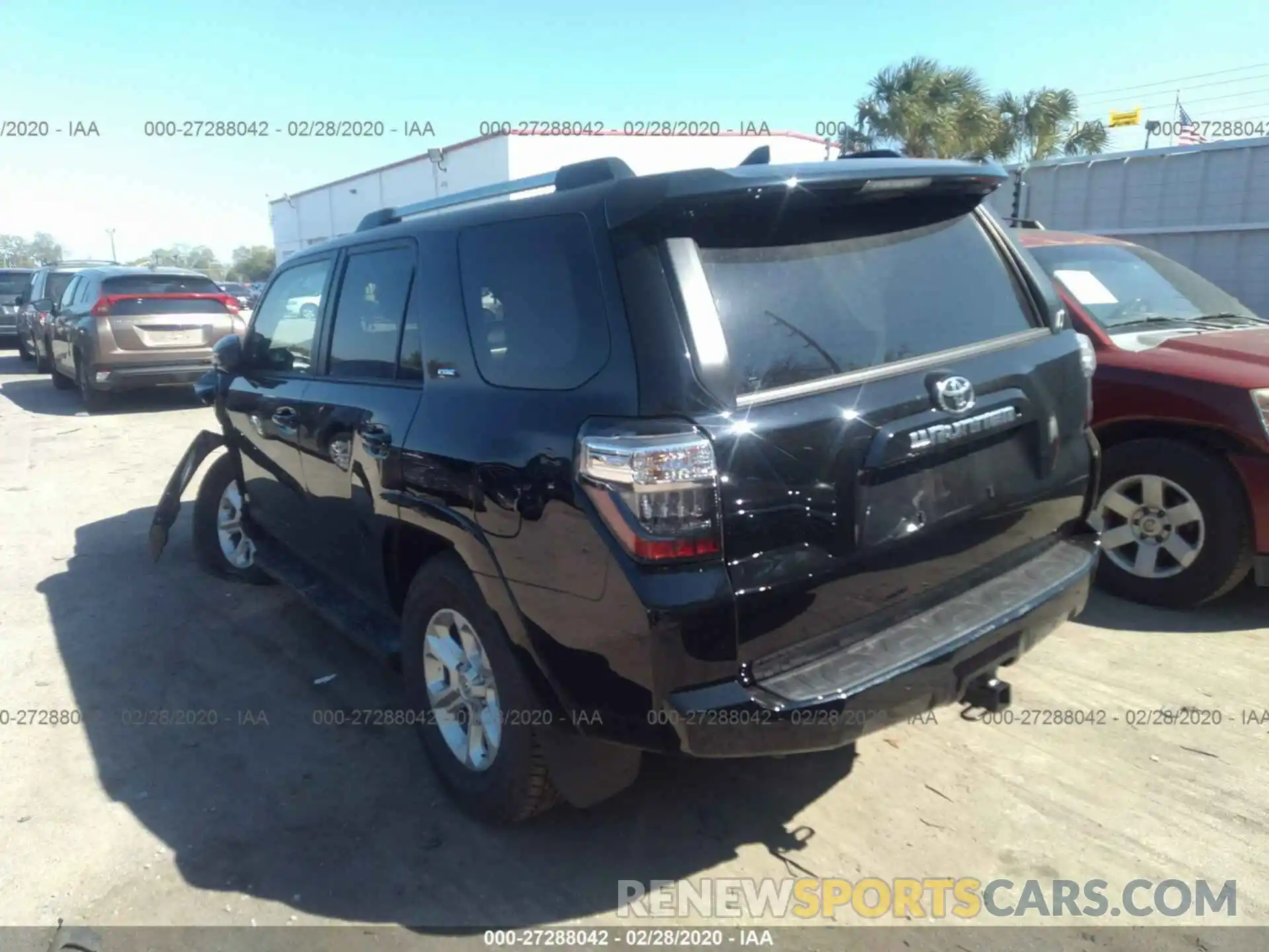 3 Photograph of a damaged car JTEBU5JR7L5768424 TOYOTA 4RUNNER 2020