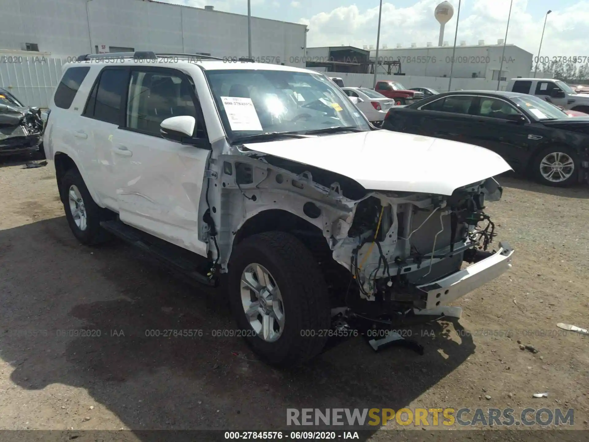 1 Photograph of a damaged car JTEBU5JR7L5770111 TOYOTA 4RUNNER 2020