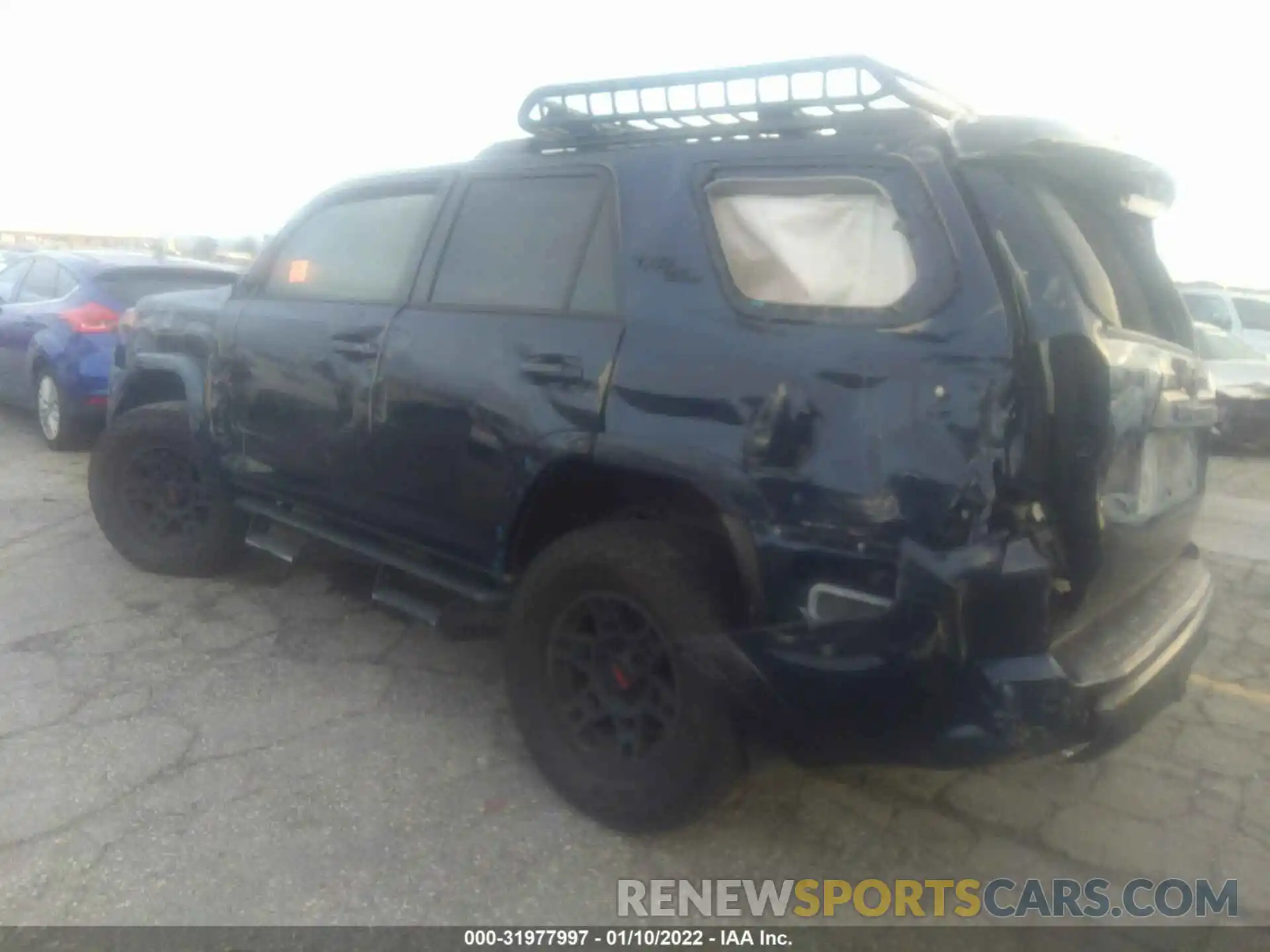 3 Photograph of a damaged car JTEBU5JR7L5770156 TOYOTA 4RUNNER 2020