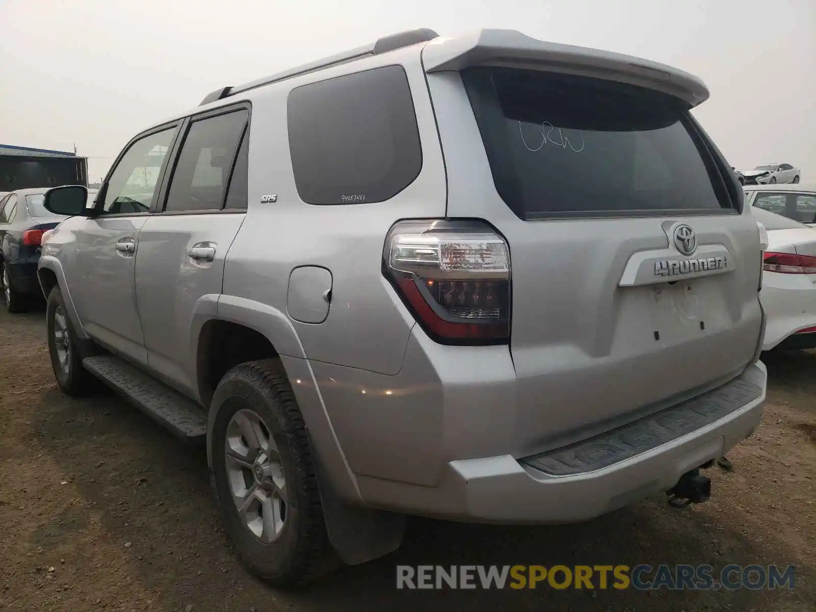 3 Photograph of a damaged car JTEBU5JR7L5772084 TOYOTA 4RUNNER 2020