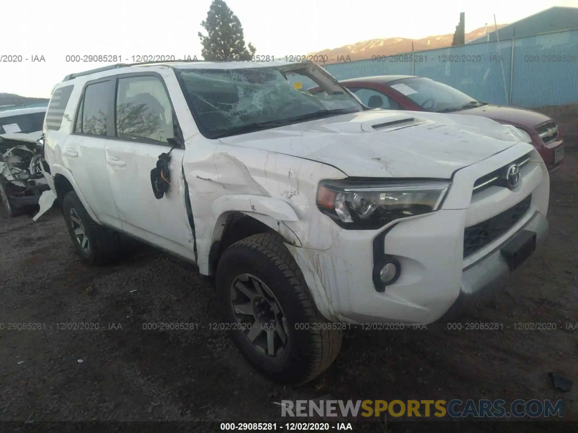 1 Photograph of a damaged car JTEBU5JR7L5772151 TOYOTA 4RUNNER 2020