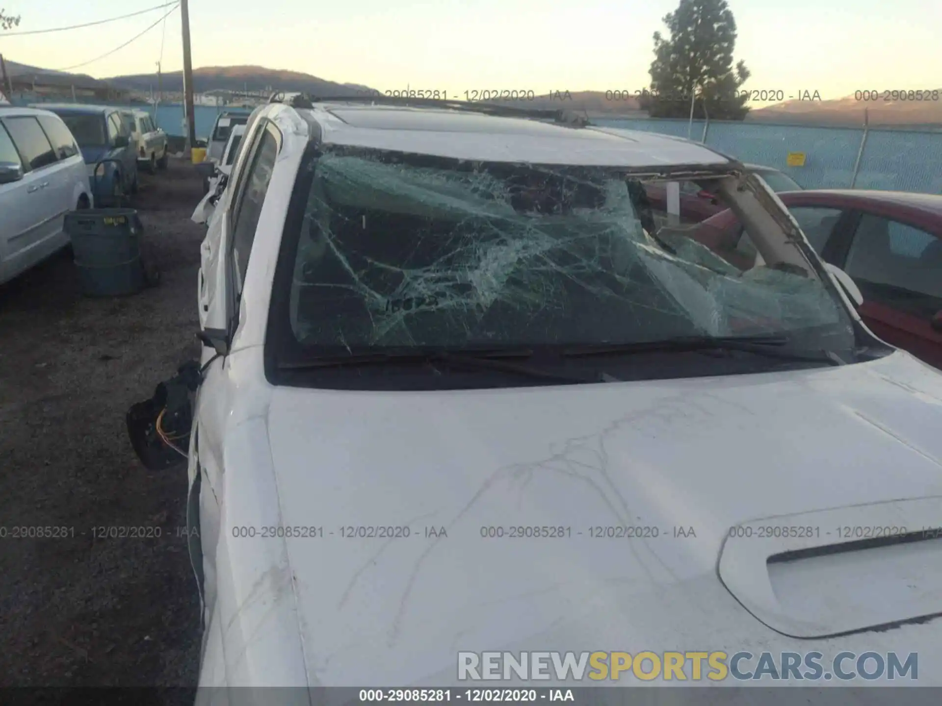 6 Photograph of a damaged car JTEBU5JR7L5772151 TOYOTA 4RUNNER 2020