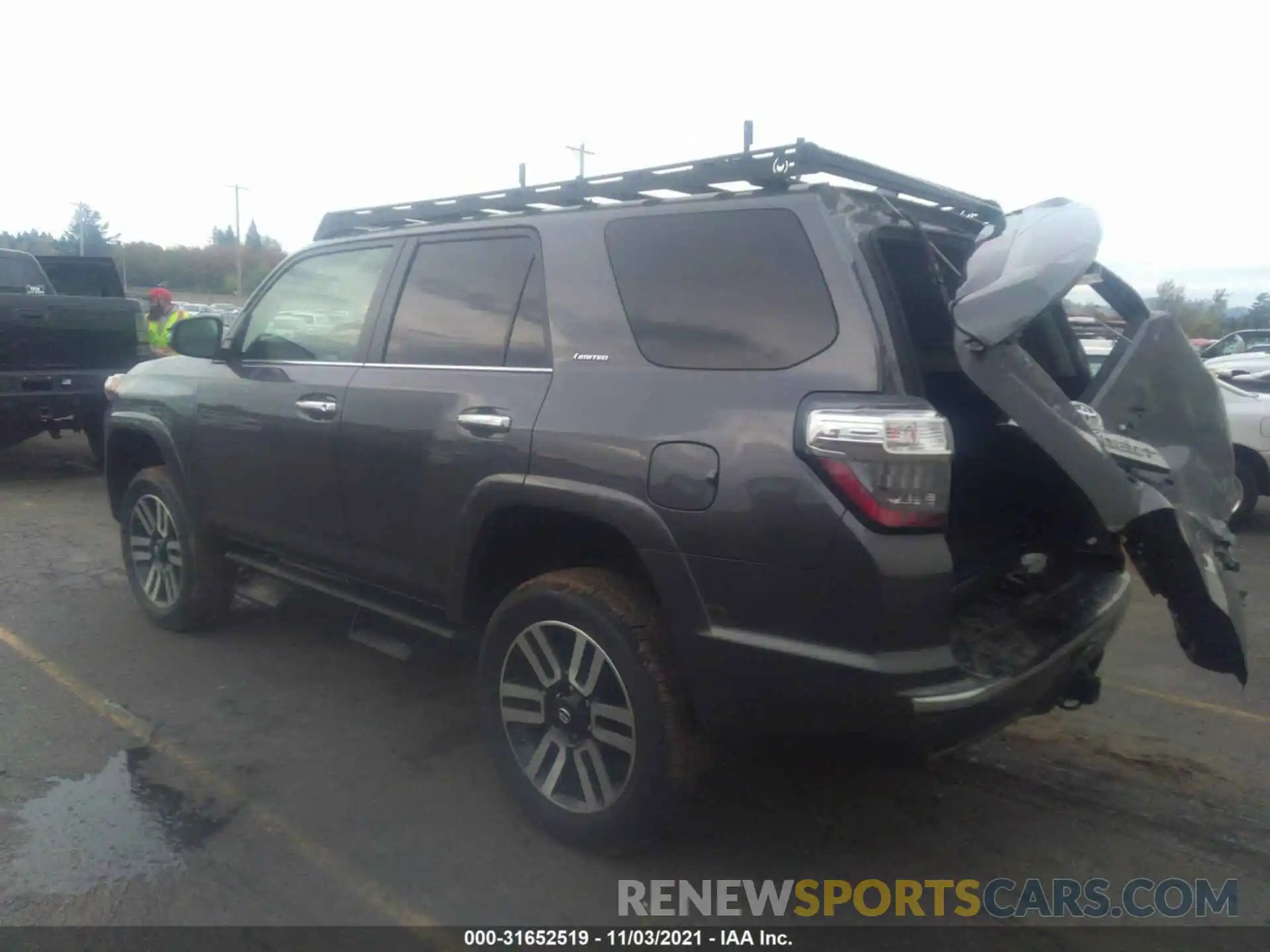 3 Фотография поврежденного автомобиля JTEBU5JR7L5772778 TOYOTA 4RUNNER 2020