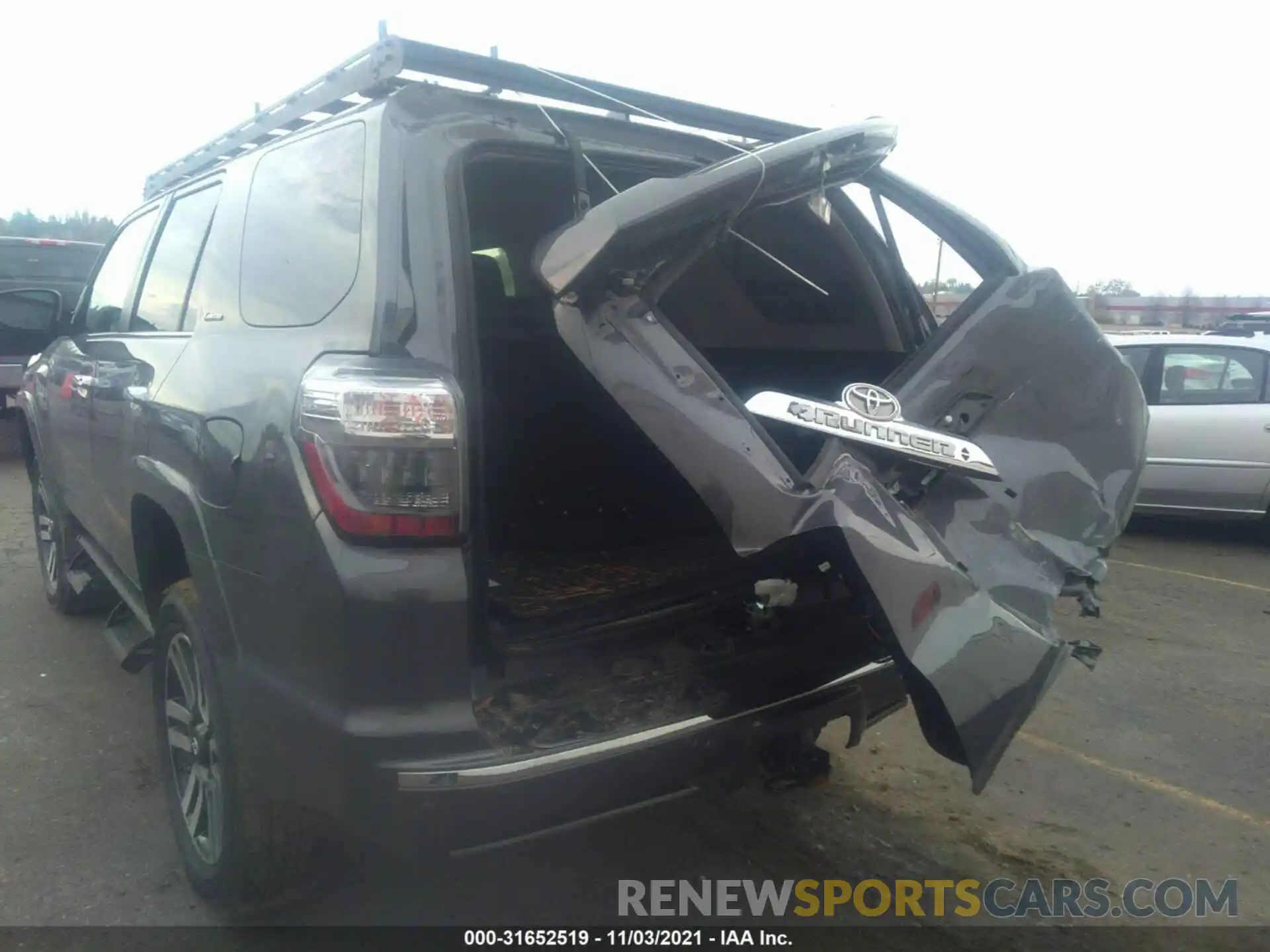 6 Photograph of a damaged car JTEBU5JR7L5772778 TOYOTA 4RUNNER 2020