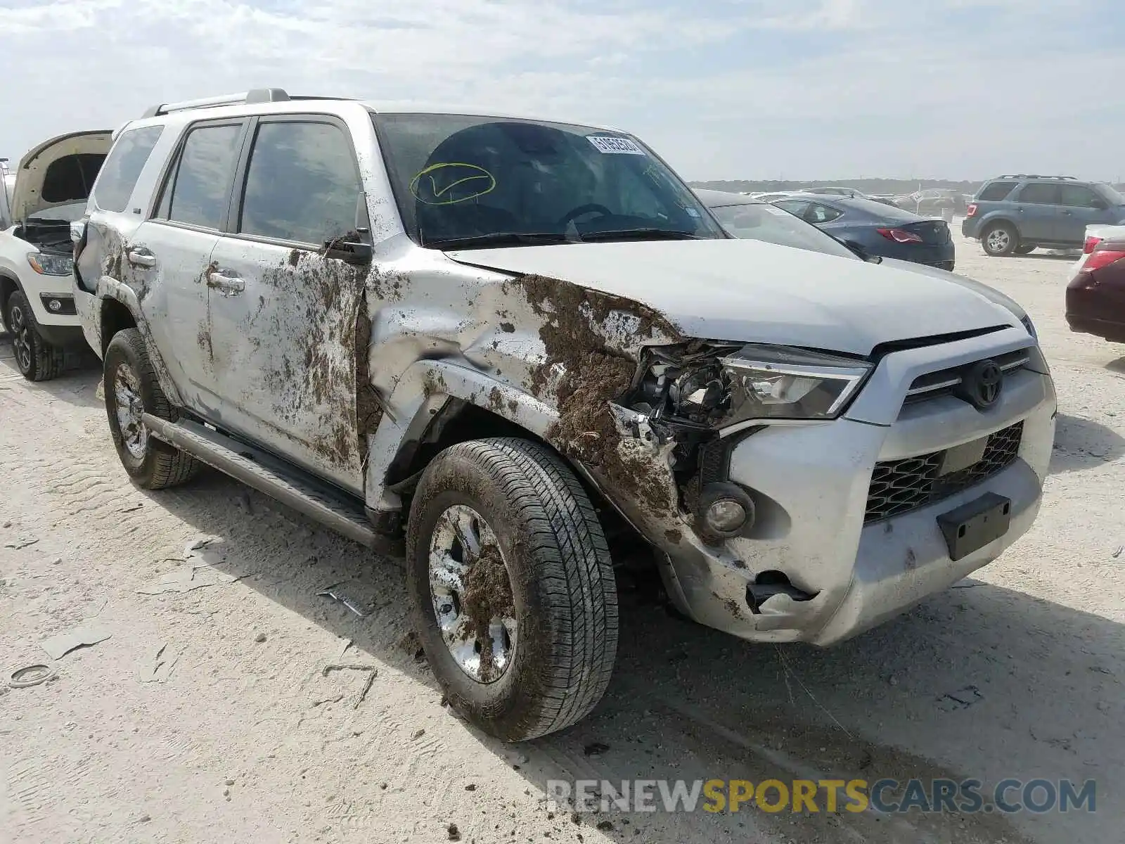 1 Photograph of a damaged car JTEBU5JR7L5773493 TOYOTA 4RUNNER 2020