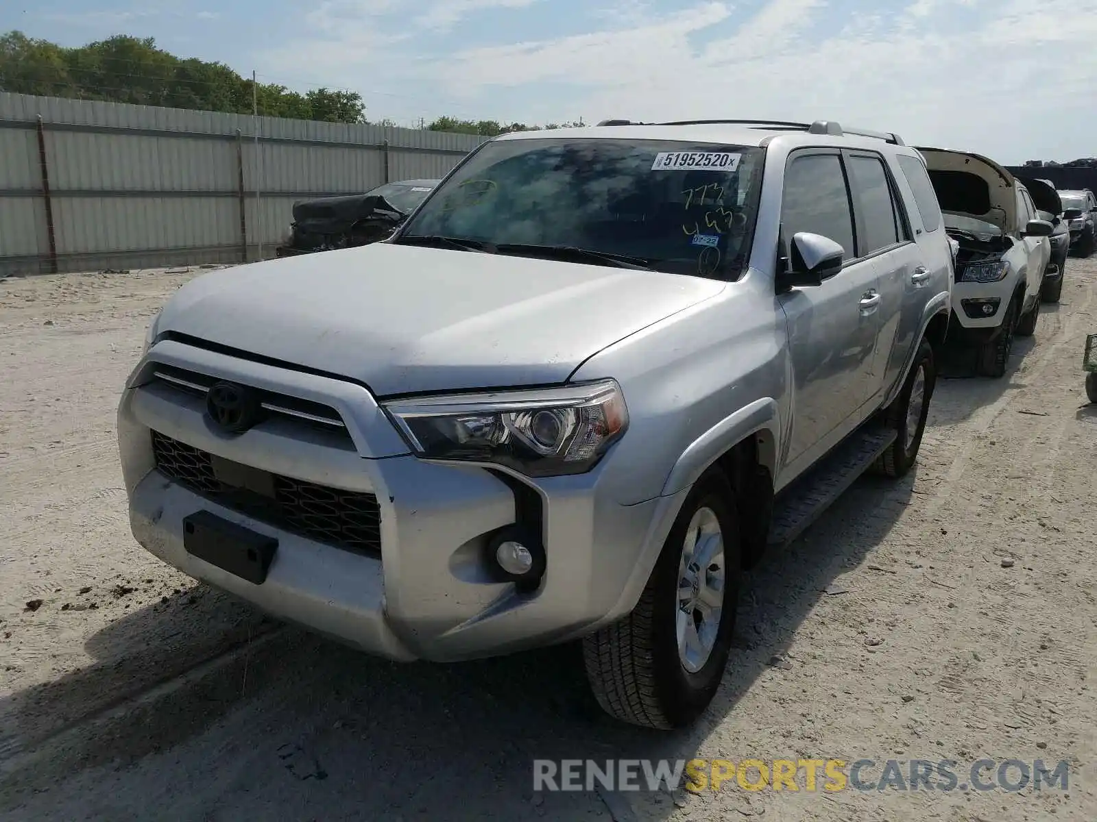 2 Photograph of a damaged car JTEBU5JR7L5773493 TOYOTA 4RUNNER 2020