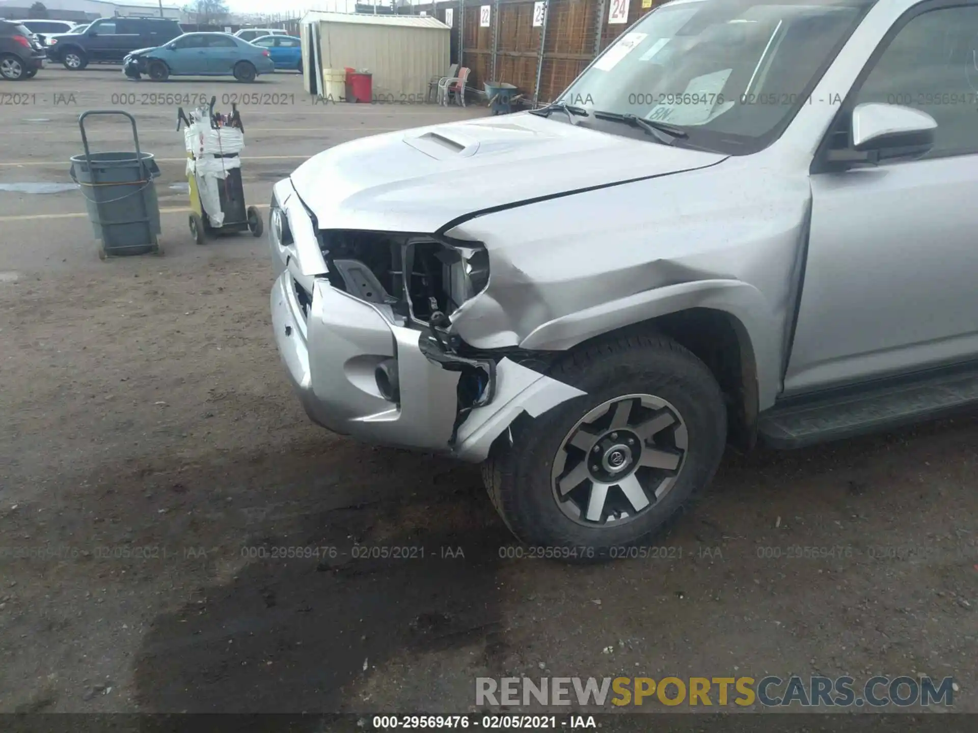 6 Photograph of a damaged car JTEBU5JR7L5776202 TOYOTA 4RUNNER 2020