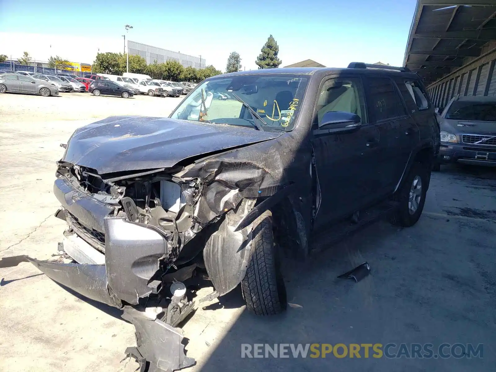 2 Photograph of a damaged car JTEBU5JR7L5779777 TOYOTA 4RUNNER 2020