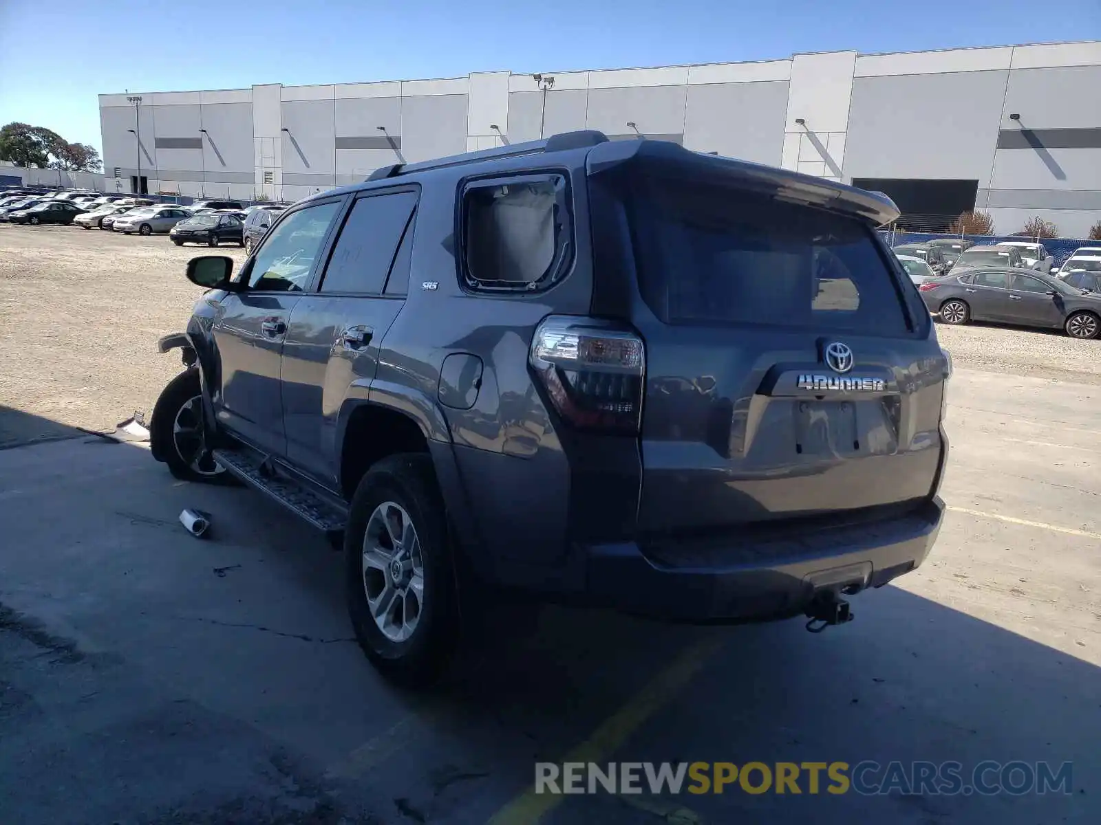 3 Photograph of a damaged car JTEBU5JR7L5779777 TOYOTA 4RUNNER 2020