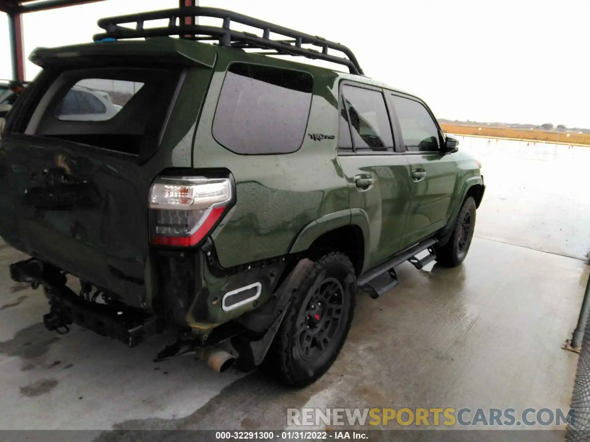 4 Фотография поврежденного автомобиля JTEBU5JR7L5782744 TOYOTA 4RUNNER 2020