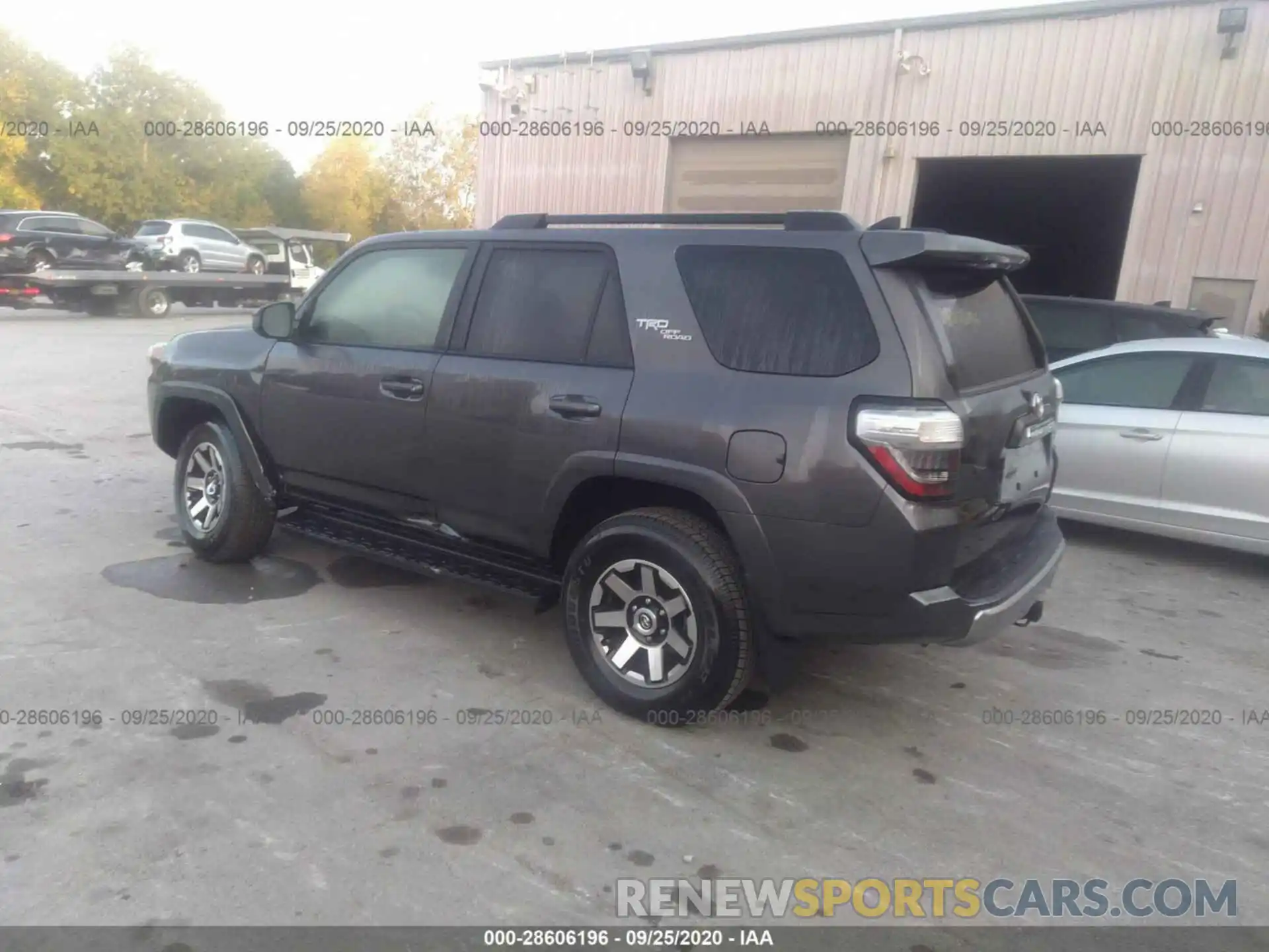 3 Photograph of a damaged car JTEBU5JR7L5783716 TOYOTA 4RUNNER 2020