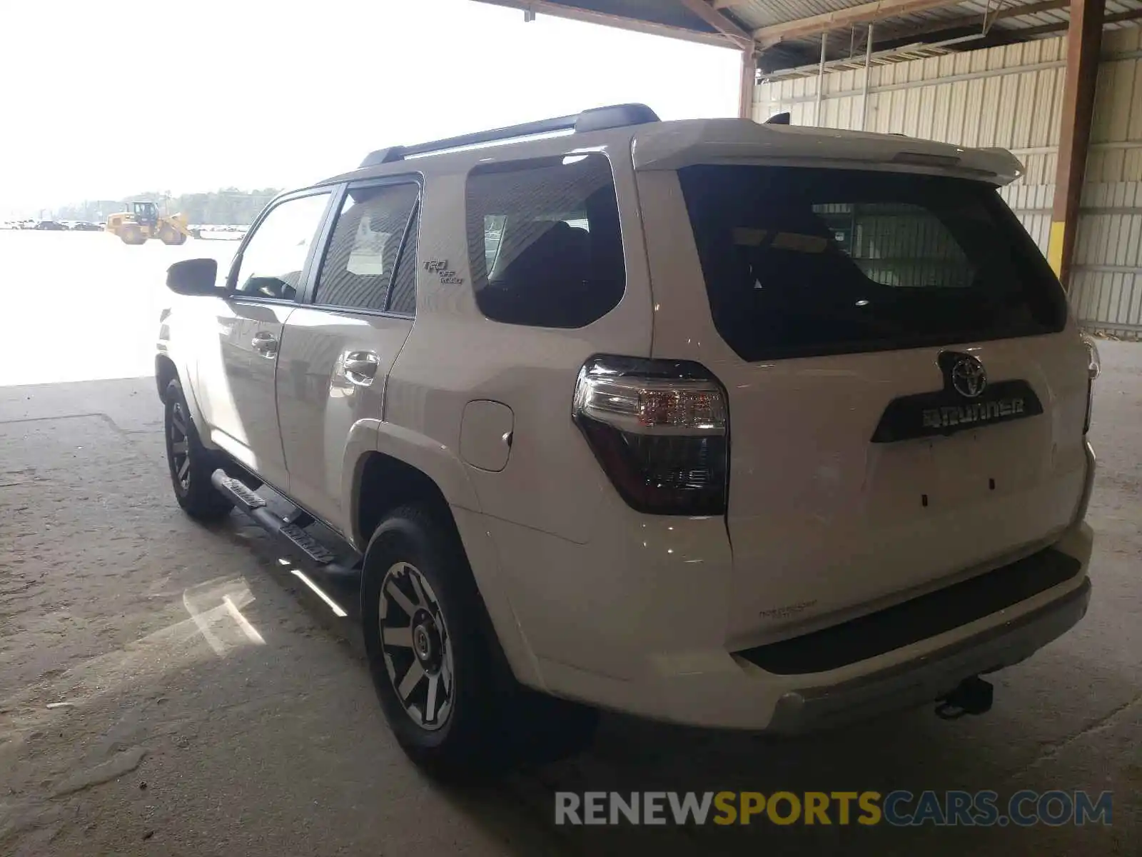 3 Photograph of a damaged car JTEBU5JR7L5785952 TOYOTA 4RUNNER 2020