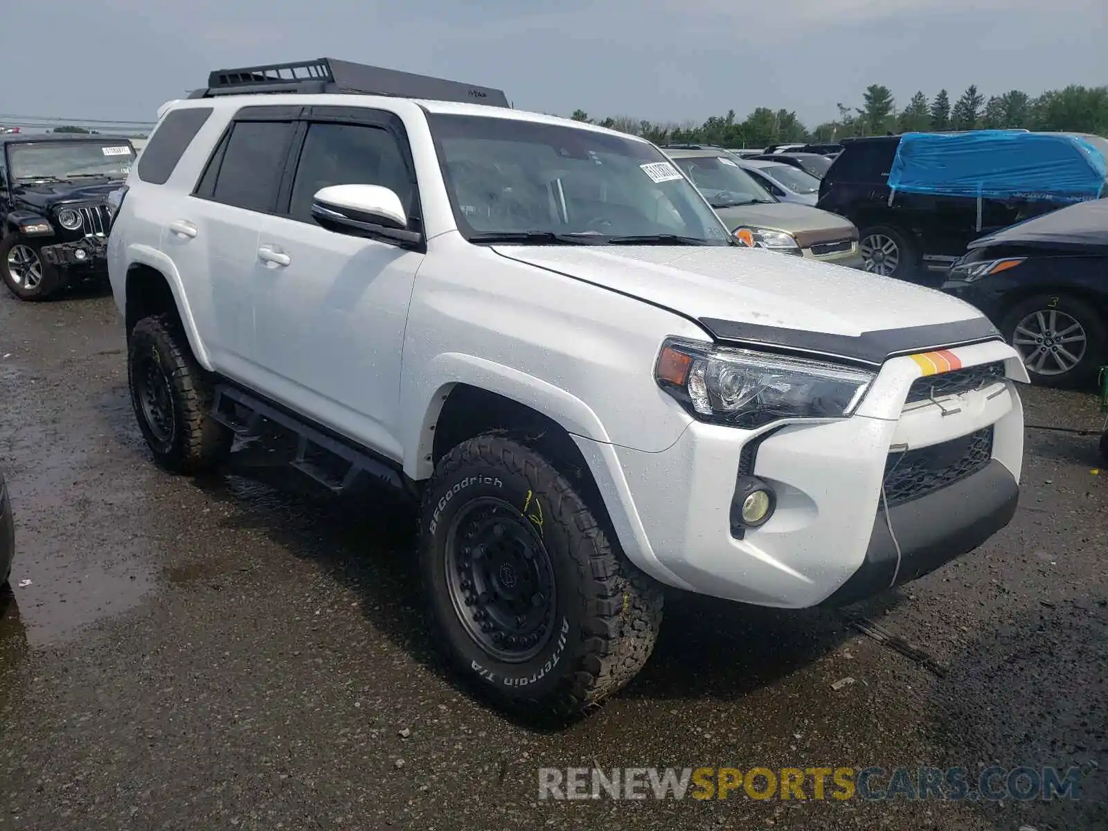 1 Фотография поврежденного автомобиля JTEBU5JR7L5790326 TOYOTA 4RUNNER 2020